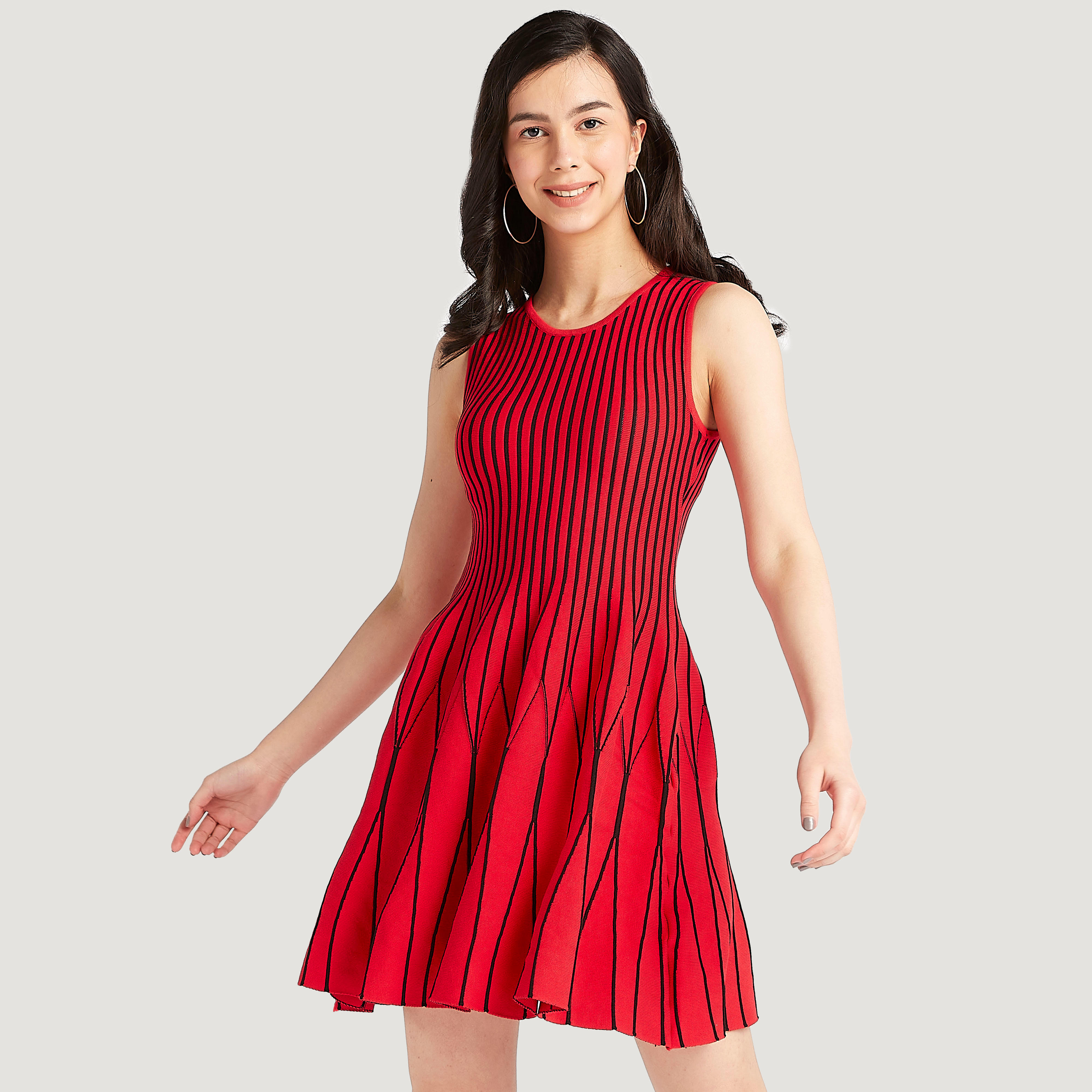 فستان مخطّط قصير إيه لاين بياقة مستديرة من تو إكستريمز-women-clothing-dresses-image-1