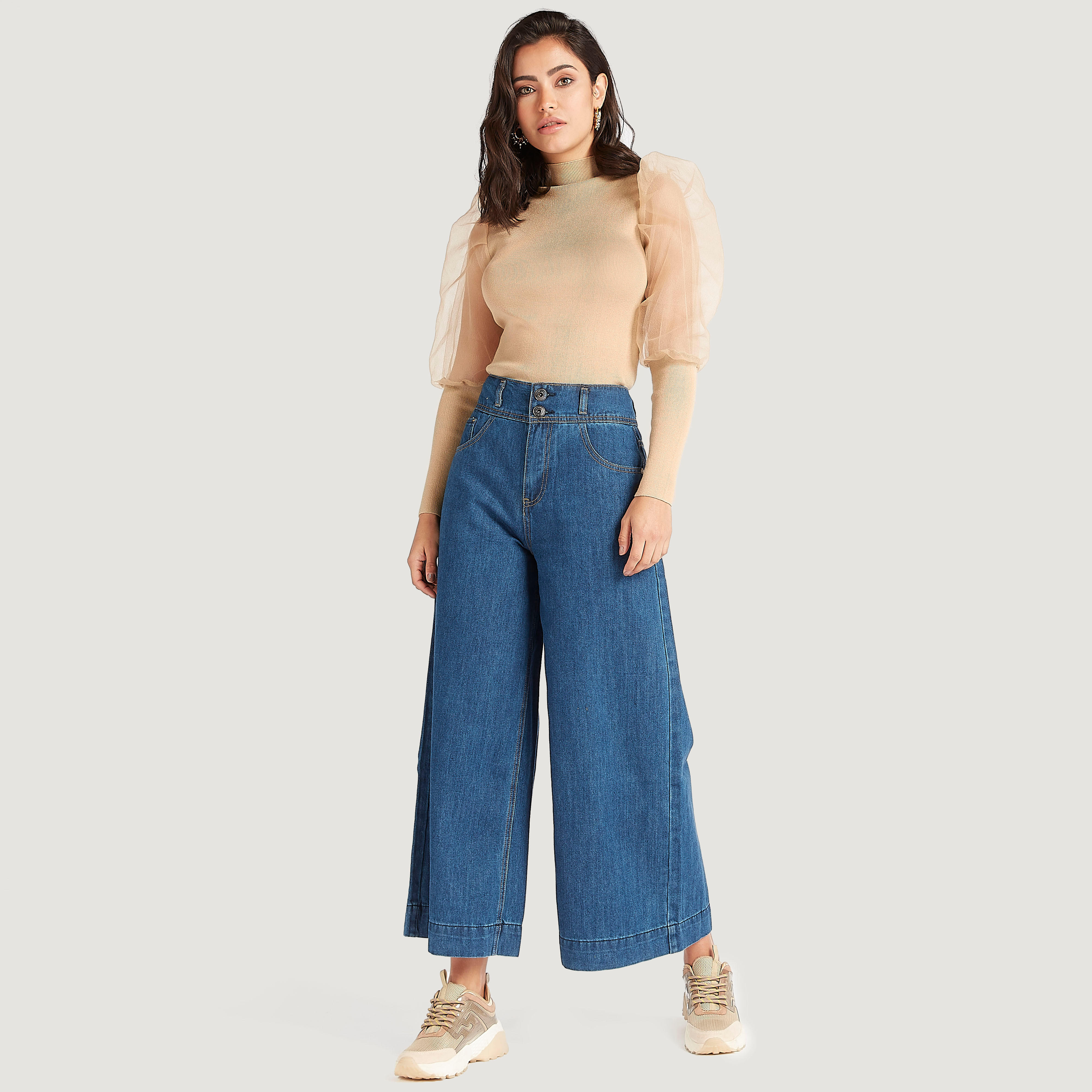 بلوزة سادة بأكمام طويلة منفوخة وياقة عالية من تو إكستريمز-women-clothing-shirtsandblouses-blouses-image-5