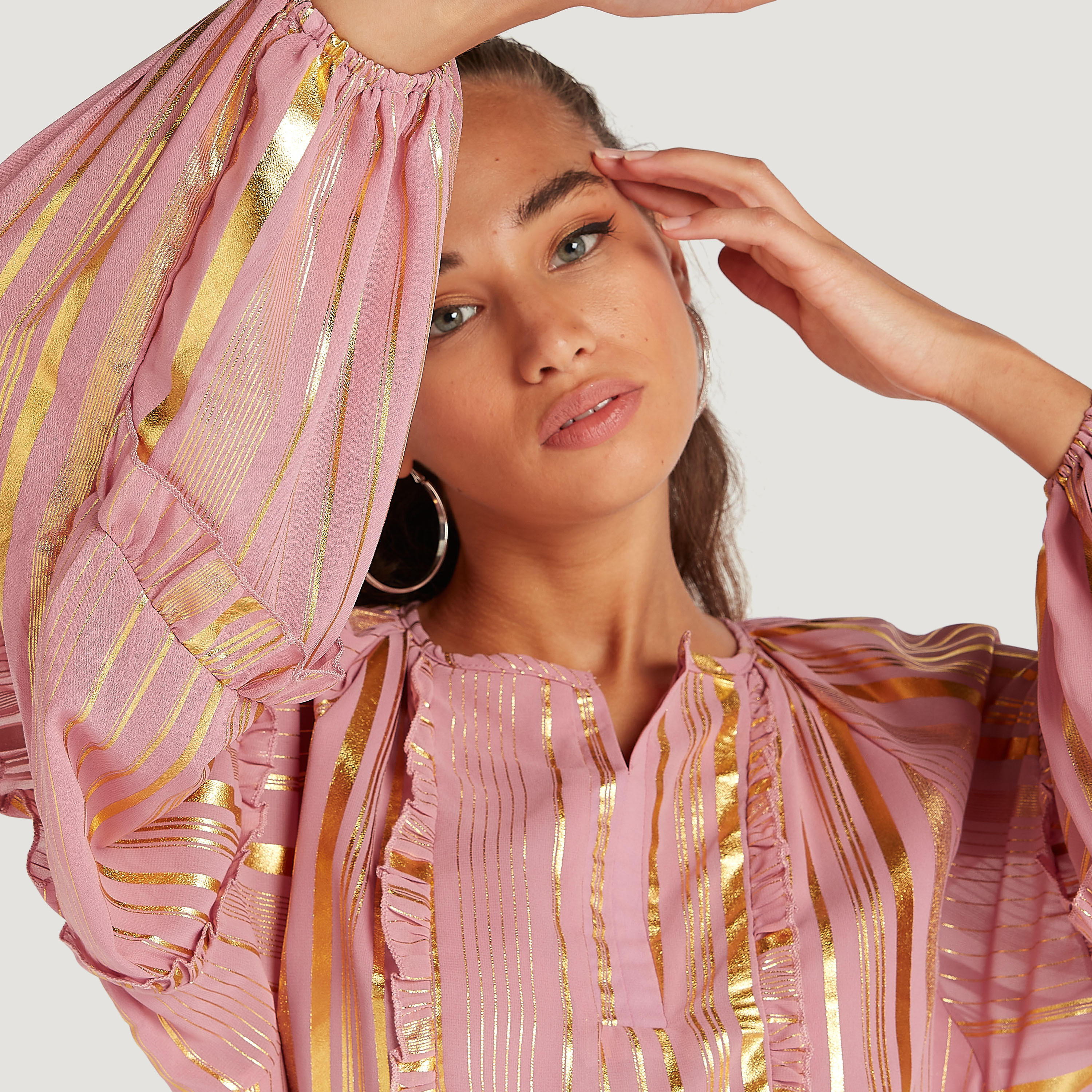 فستان إيه لاين ميدي مخطّط بأكمام طويلة وخصر برباط من تو إكستريمز-women-clothing-dresses-image-5