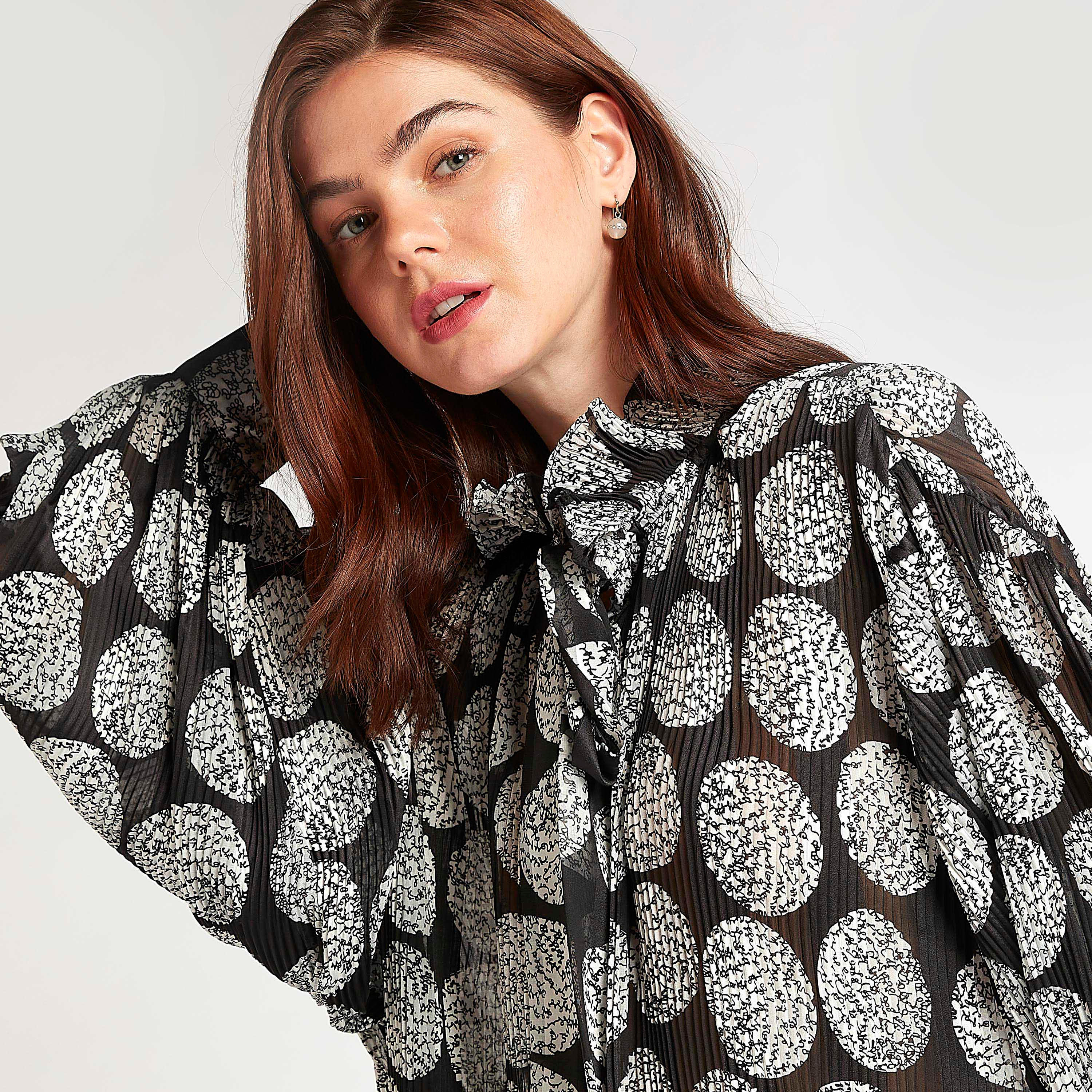 بلوزة تونيك  بطبعات وربطة عنق وأكمام طويلة من تو إكستريمز-women-clothing-dresses-image-5