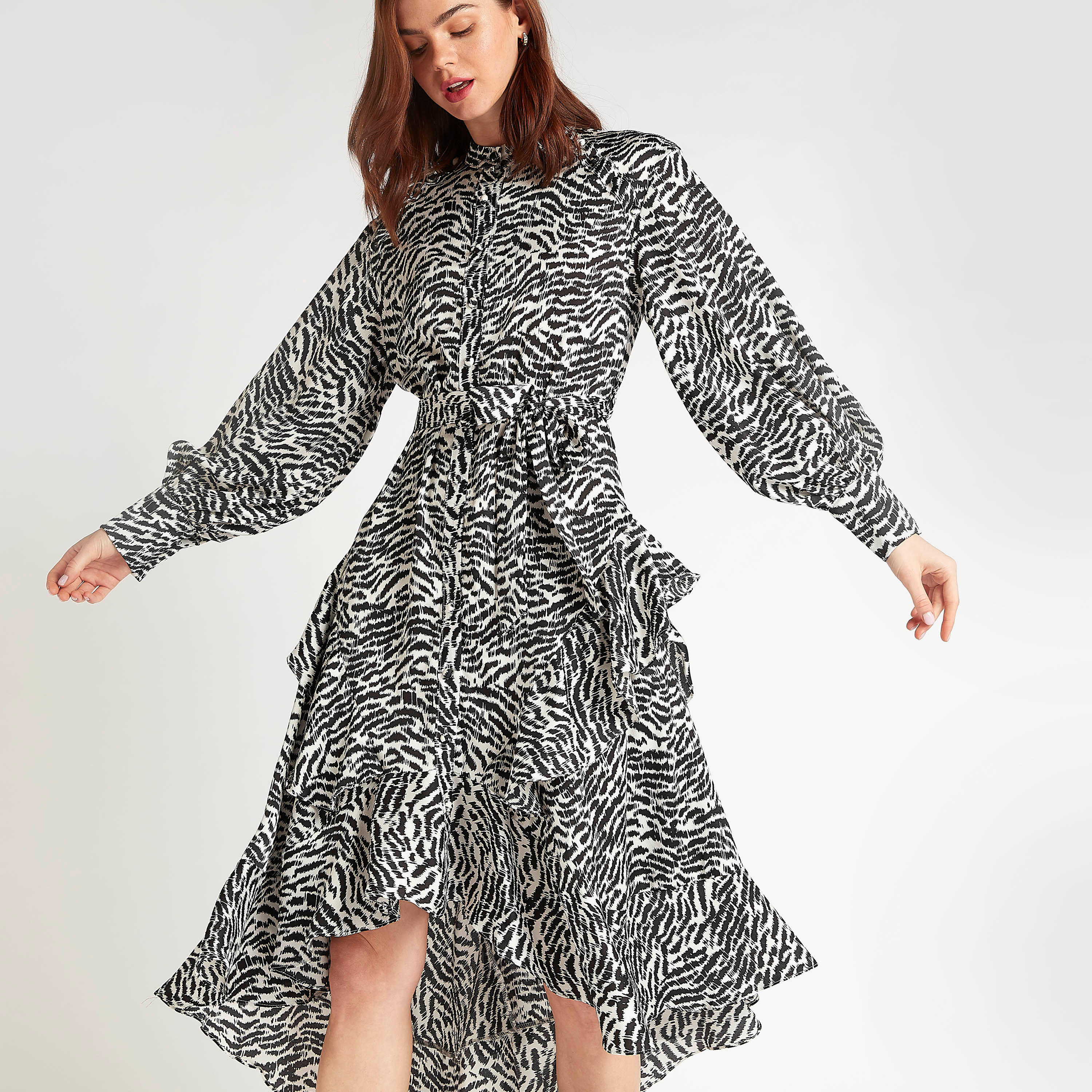 فستان ميدي إيه لاين بطبعات حيوانات وأكمام طويلة ووشاح من تو إكستريمز-women-clothing-dresses-image-5