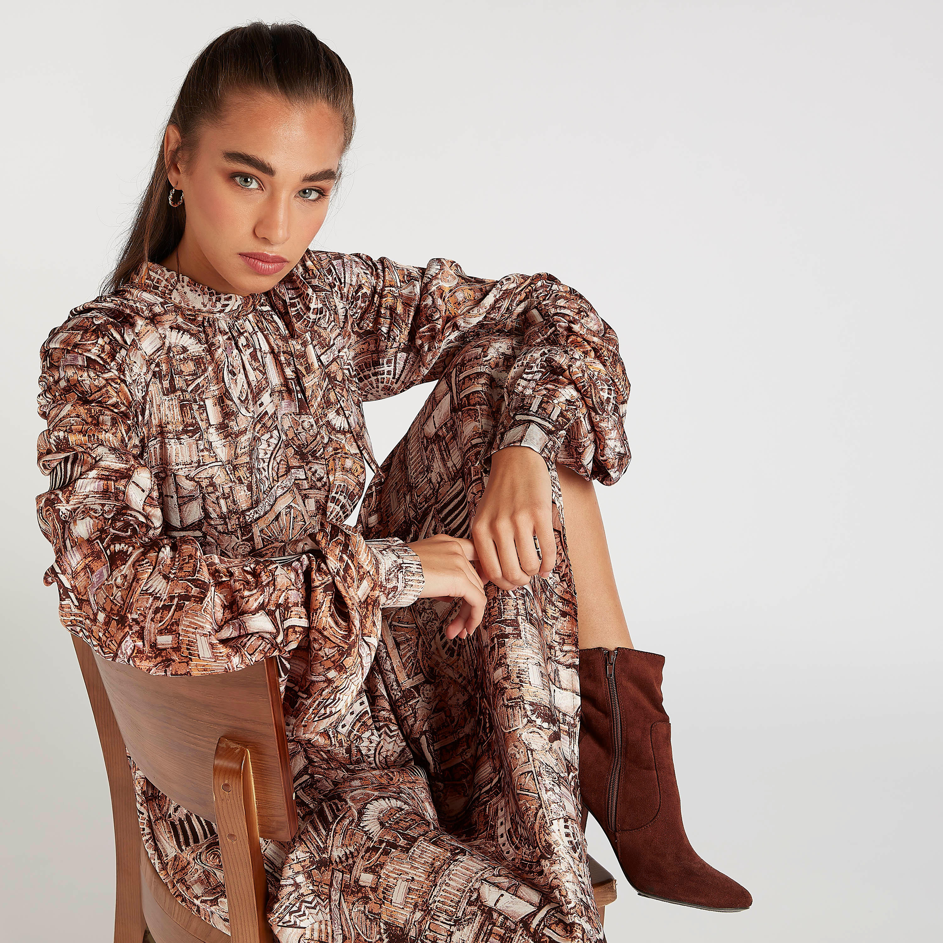 فستان ميدي إيه لاين بياقة عالية وأكمام طويلة من تو إكستريمز-women-clothing-dresses-image-2