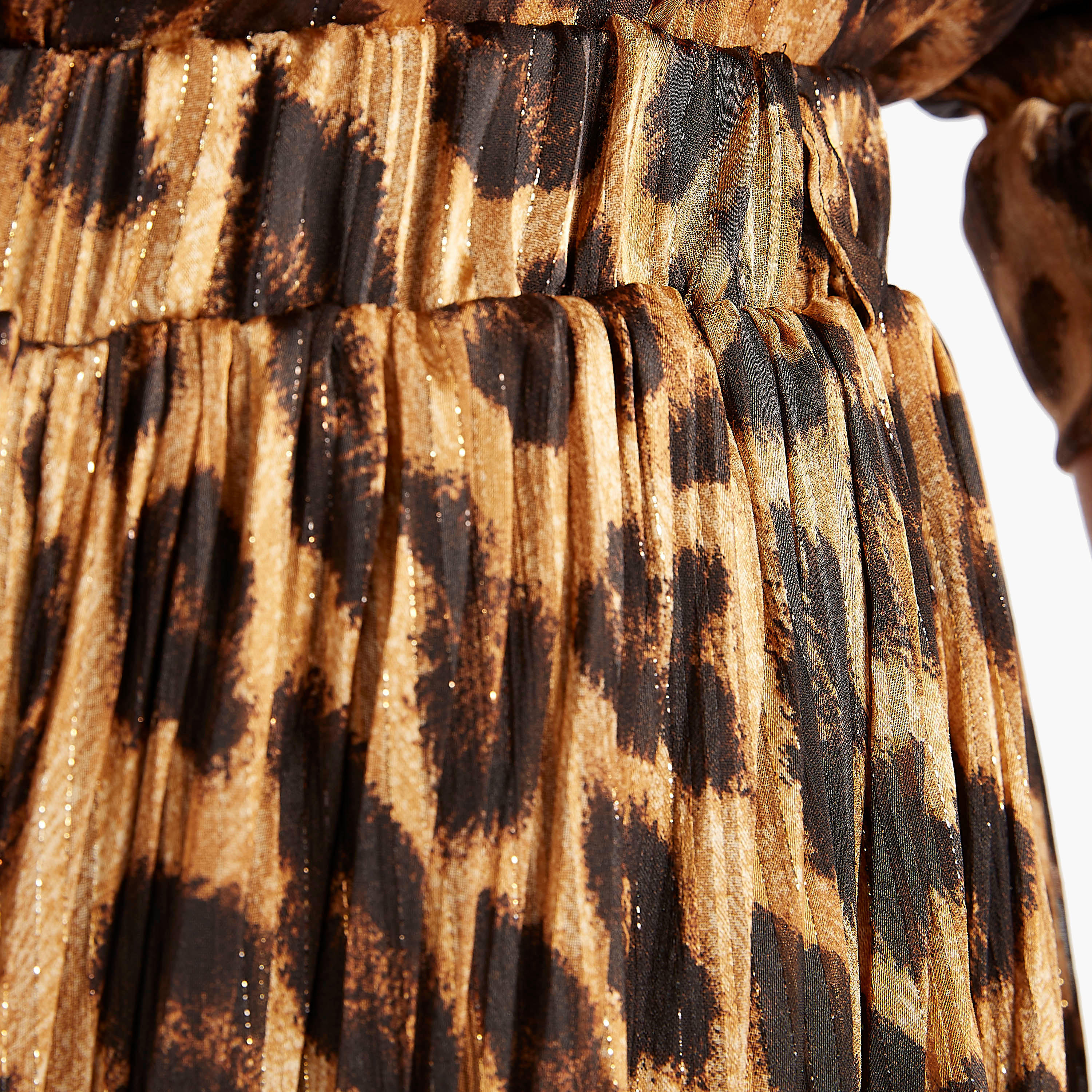 بنطلون قصير بخصر مطّاطي متوسّط الارتفاع وطبعات حيوانات من تو إكستريمز-women-clothing-bottoms-trousers-image-6