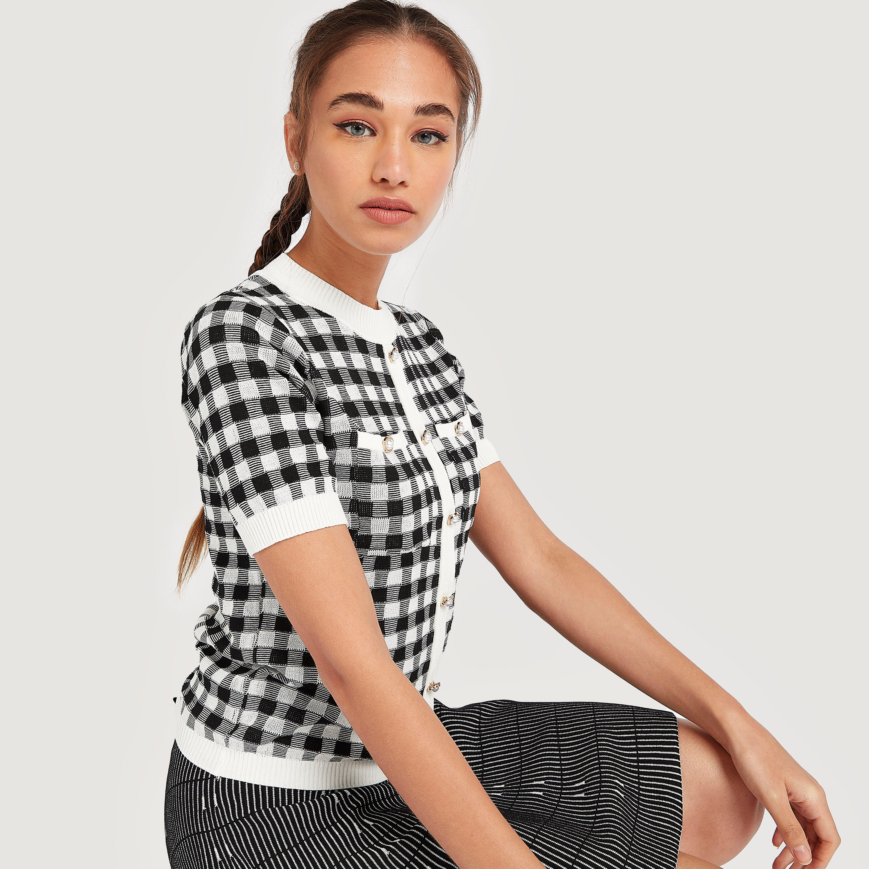 2Xtremz Checked Sweater with Short Sleeves and Pockets-women-winterwear-cardigansandjumpers-cardigans-image-1