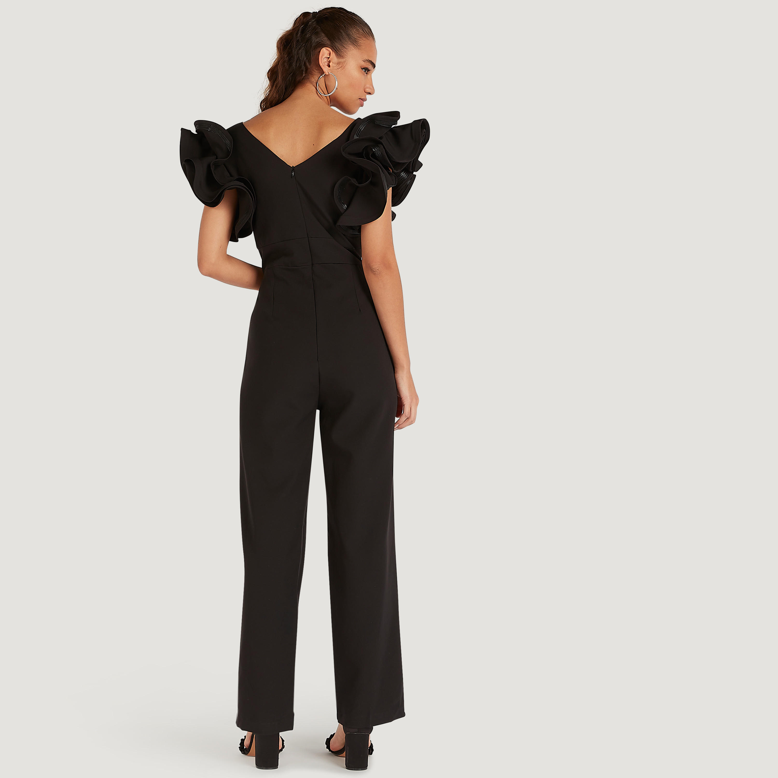 جامبسوت بطول كامل وتفاصيل كشكشة من تو إكستريمز-women-clothing-jumpsuits-image-4