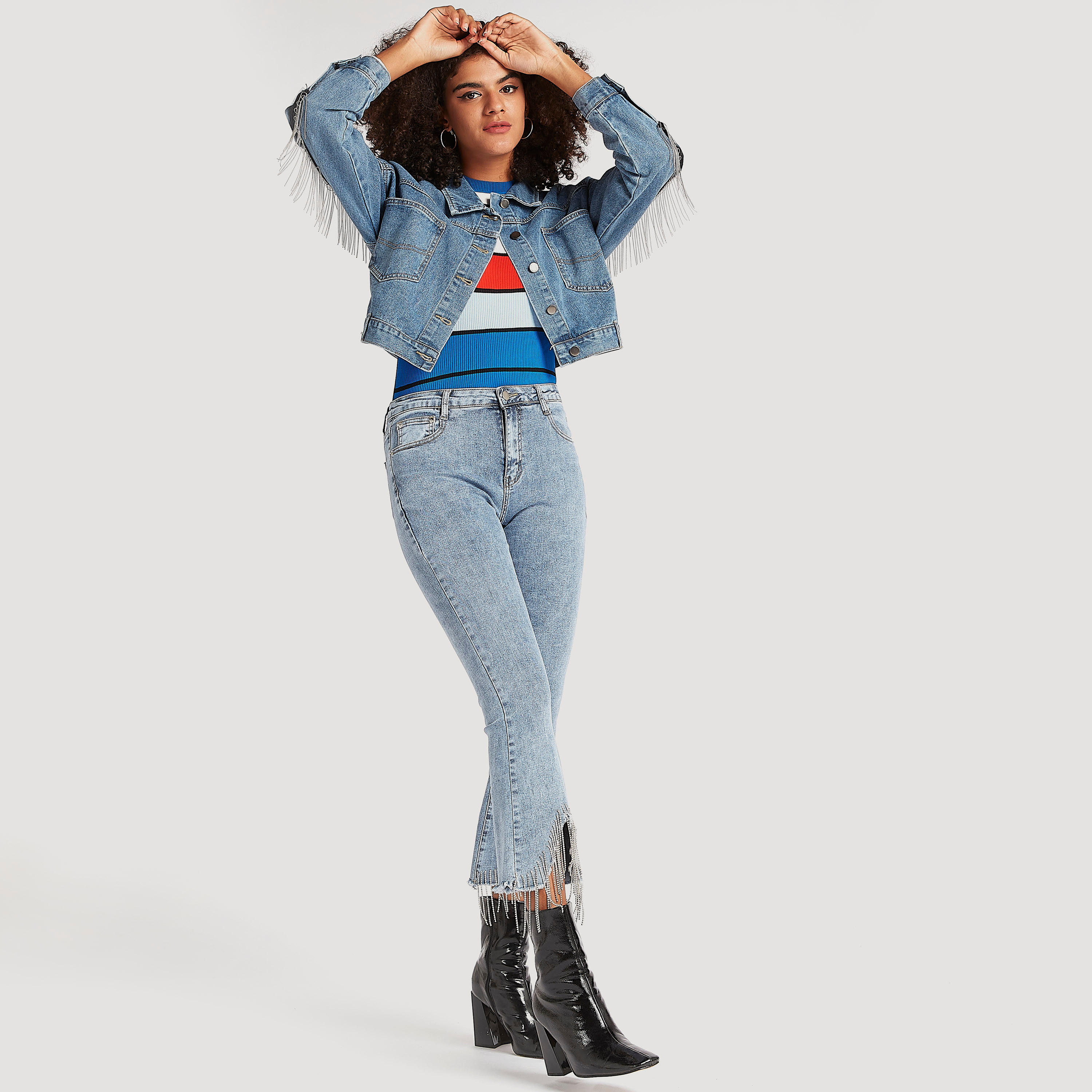 جاكيت دنيم مزيّن بزر علوي وأكمام طويلة من تو إكستريمز-women-winterwear-coatsandjackets-jackets-image-4