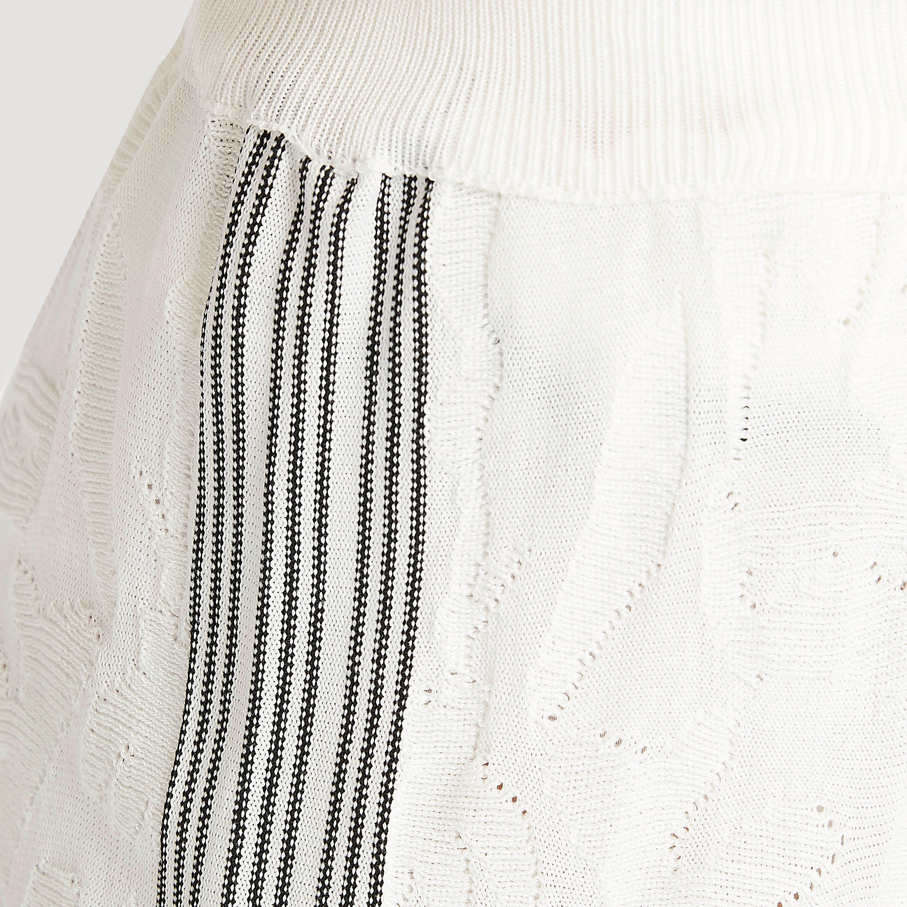 بنطلون بارز الملمس بخصر مطّاطي مرتفع من تو إكستريمز-women-clothing-bottoms-trousers-image-5