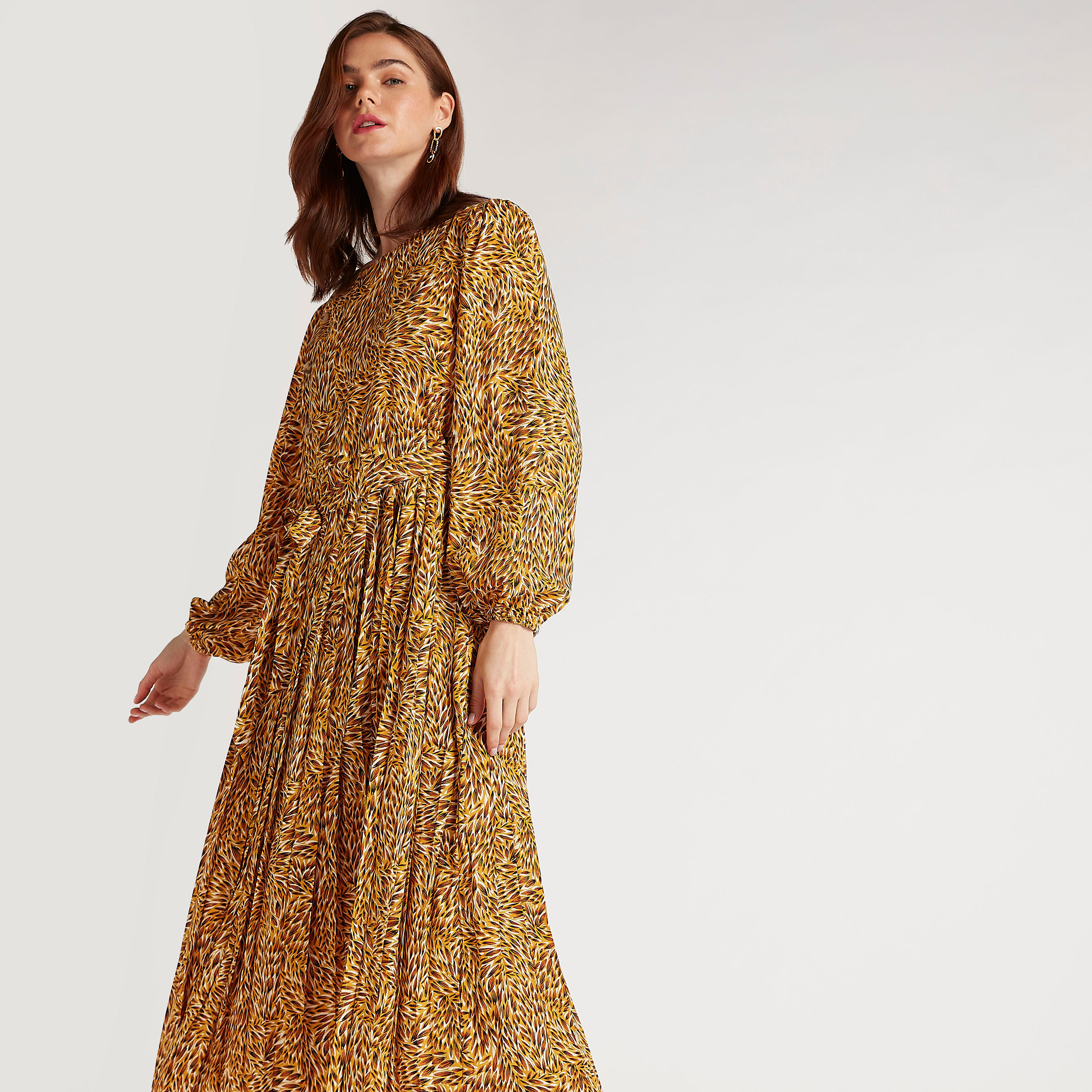 فستان ميدي إيه لاين بطبعات ويياقة مستديرة وأكمام طويلة منفوخة من تو إكستريمز-women-clothing-dresses-image-7