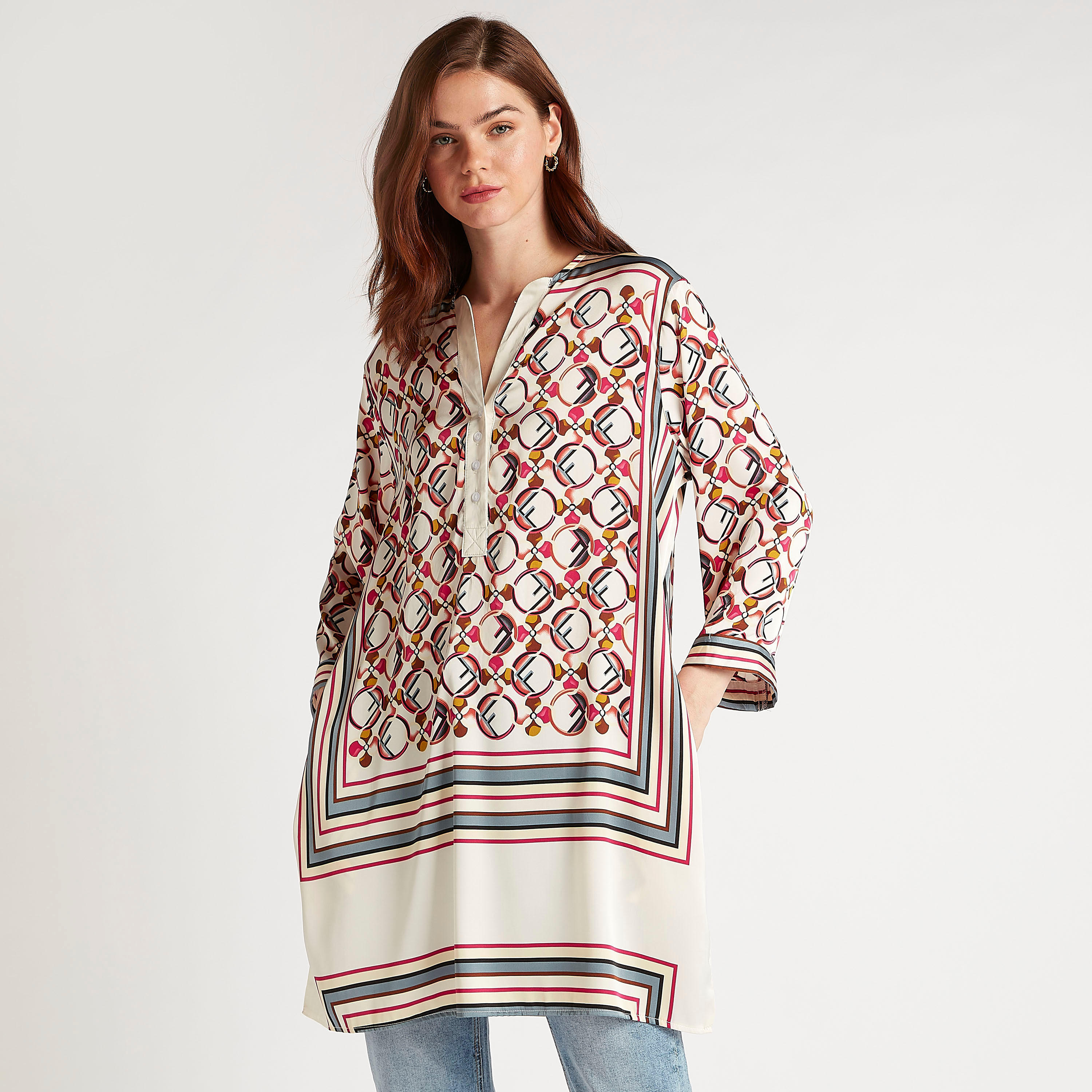 تونيك بطبعات وياقة v وأكمام طويلة من تو إكستريمز-women-clothing-shirtsandblouses-blouses-image-5
