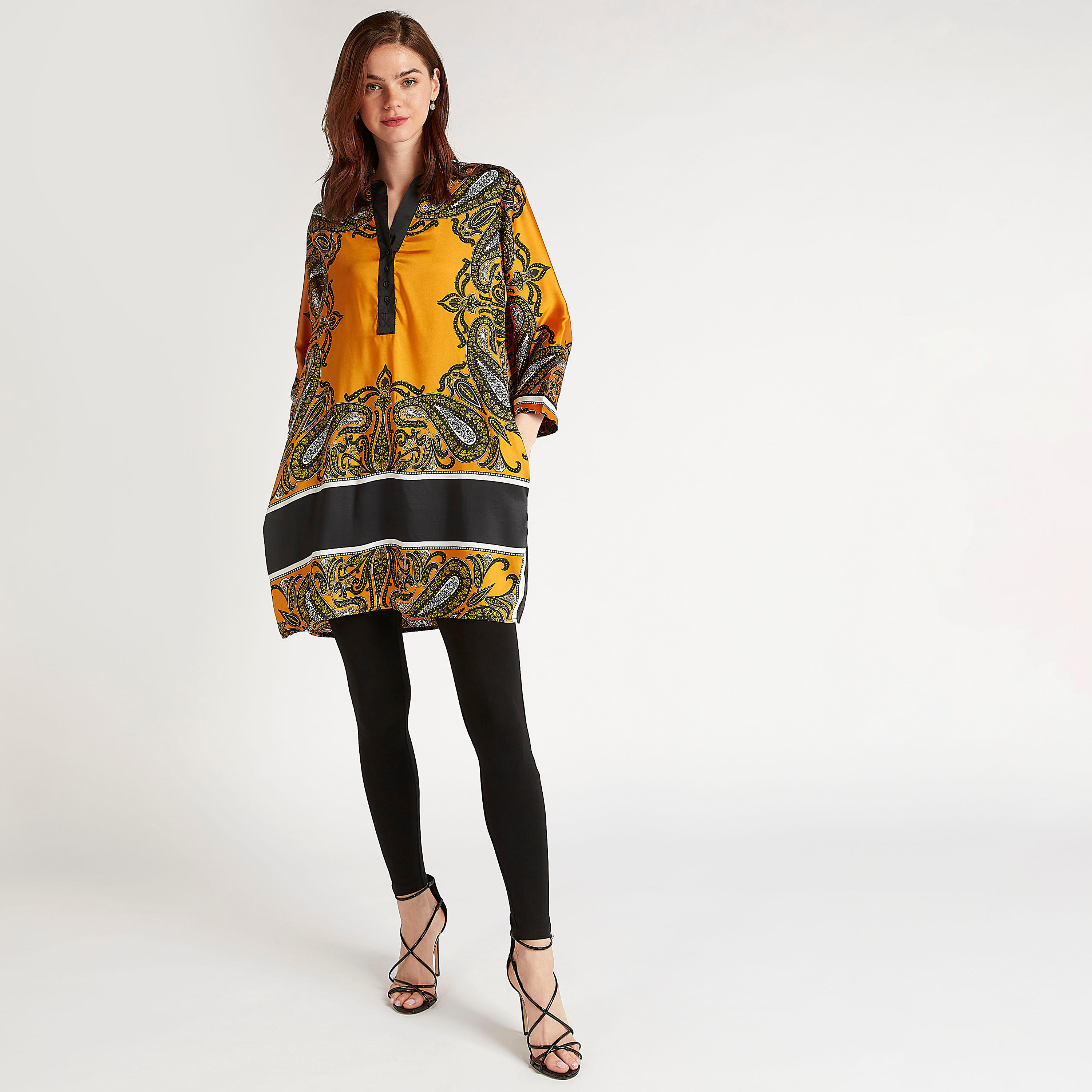 تونيك بطبعات بيزلي وياقة v وأكمام طويلة من تو إكستريمز-women-clothing-shirtsandblouses-blouses-image-7