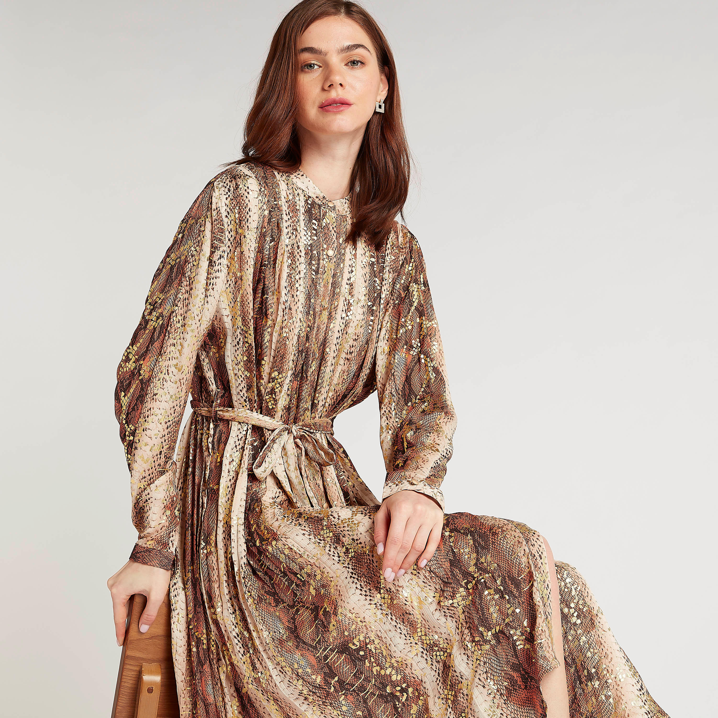 فستان ميدي إيه لاين بطبعات وحزام برباط من تو إكستريمز-women-clothing-dresses-image-5