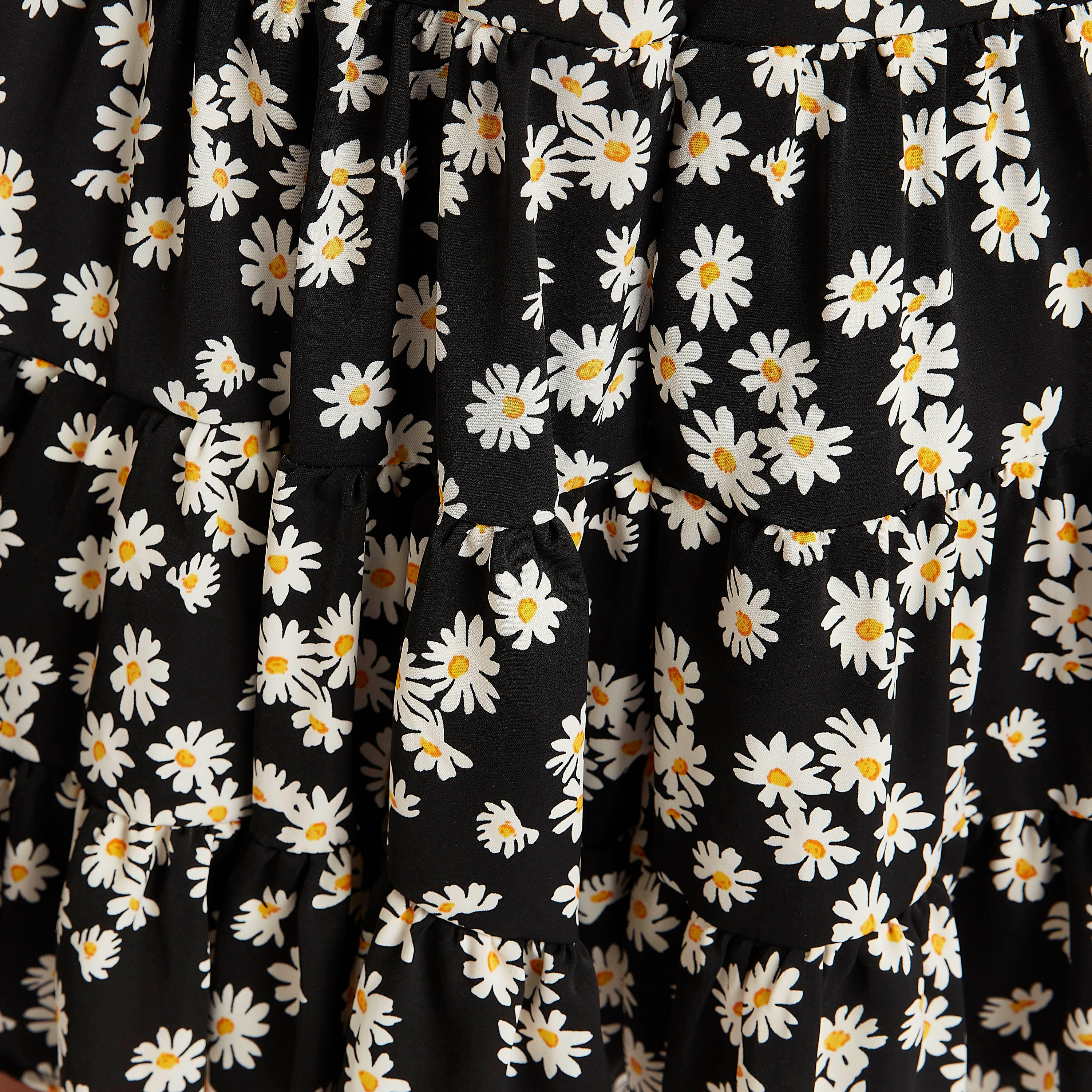 تنّورة منسدلة واسعة قصيرة بطبعات أزهار وخصر مطّاطي-women-clothing-bottoms-skirts-image-3