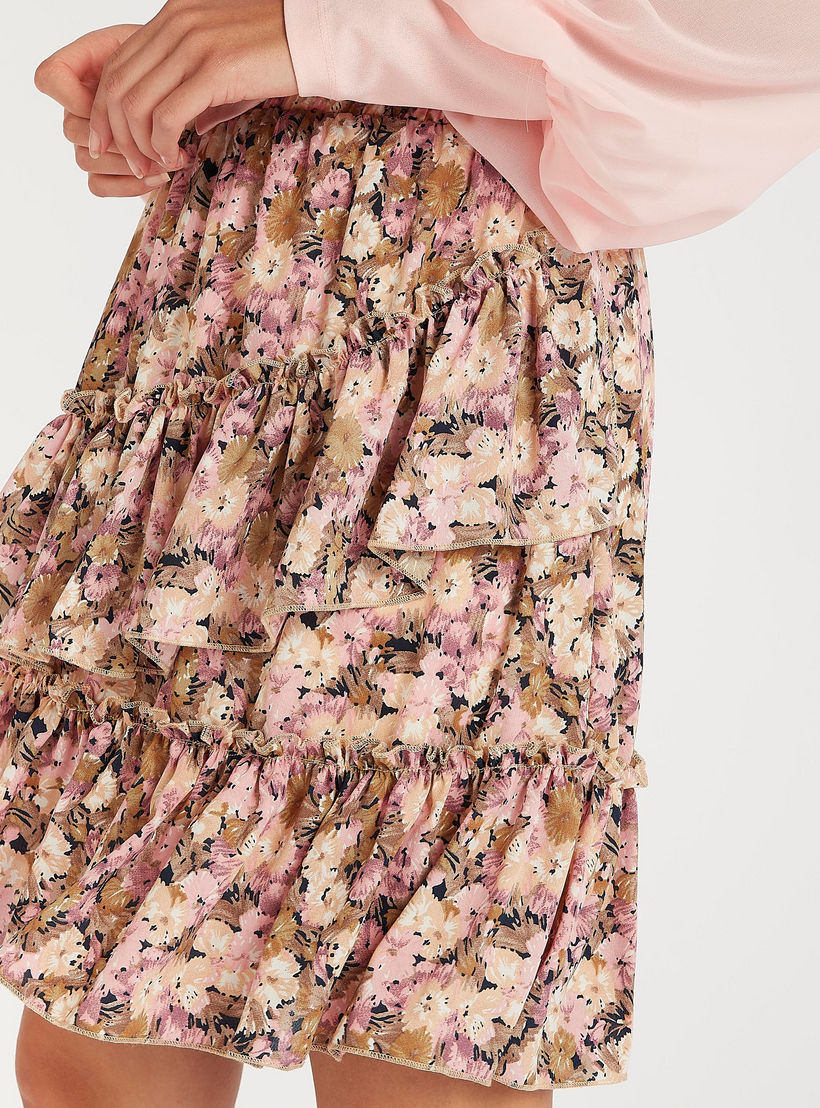 تنّورة منسدلة واسعة قصيرة بطبعات أزهار وخصر مطّاطي من تو إكستريمز-women-clothing-bottoms-skirts-image-3