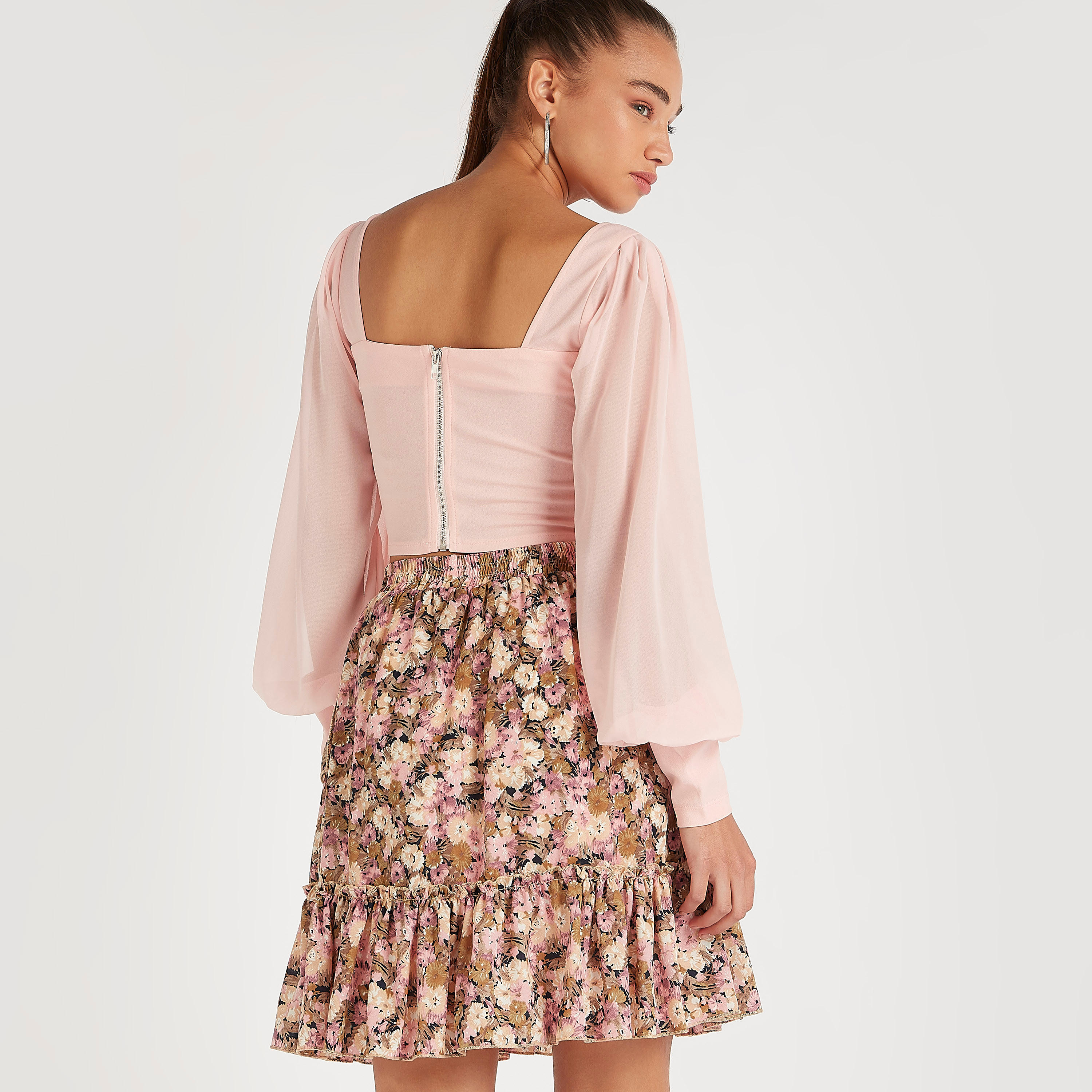 تنّورة منسدلة واسعة قصيرة بطبعات أزهار وخصر مطّاطي من تو إكستريمز-women-clothing-bottoms-skirts-image-4