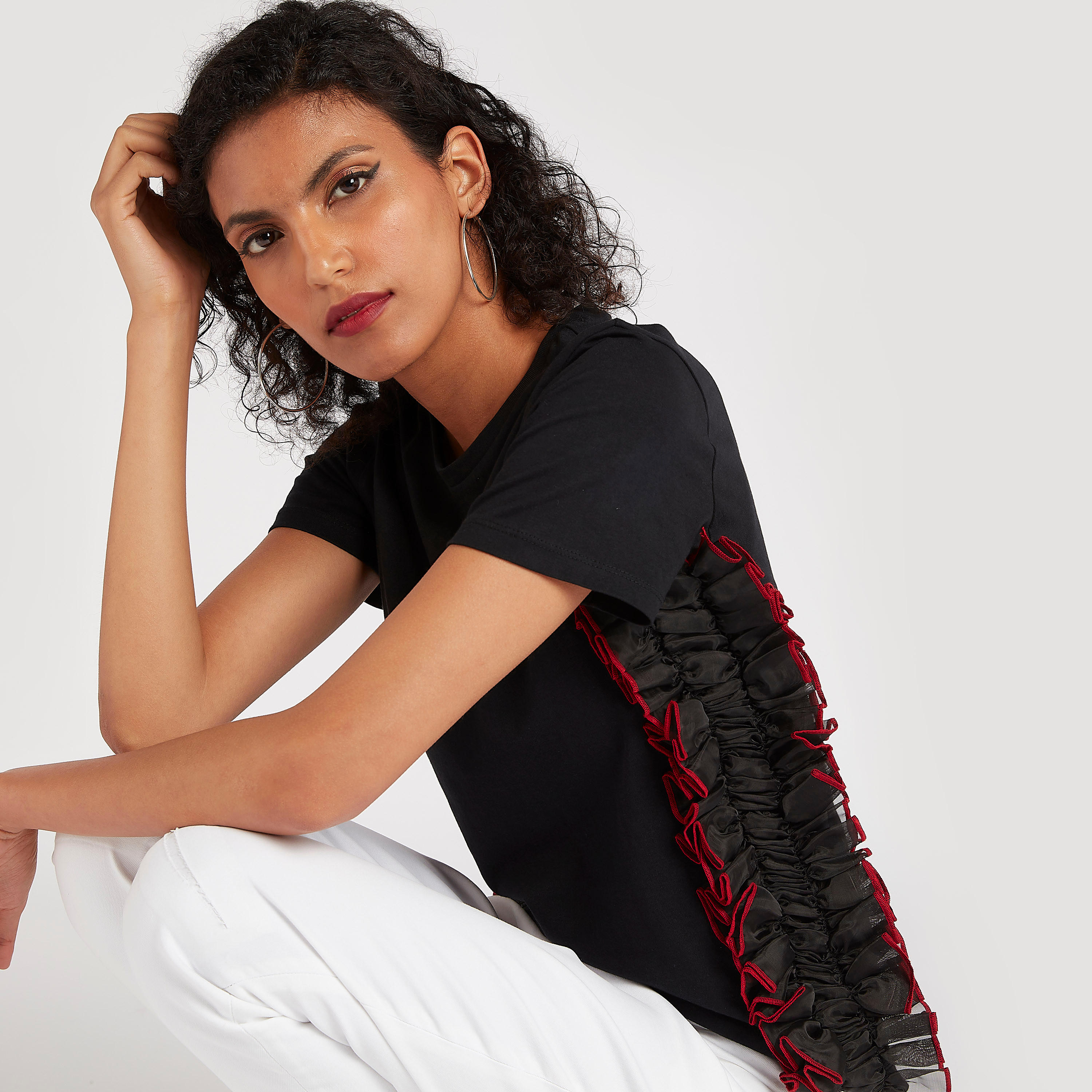 بلوزة سادة بياقة ضيقة وأكمام طويلة وتفاصيل كشكشة من تو إكستريمز-women-clothing-shirtsandblouses-blouses-image-1