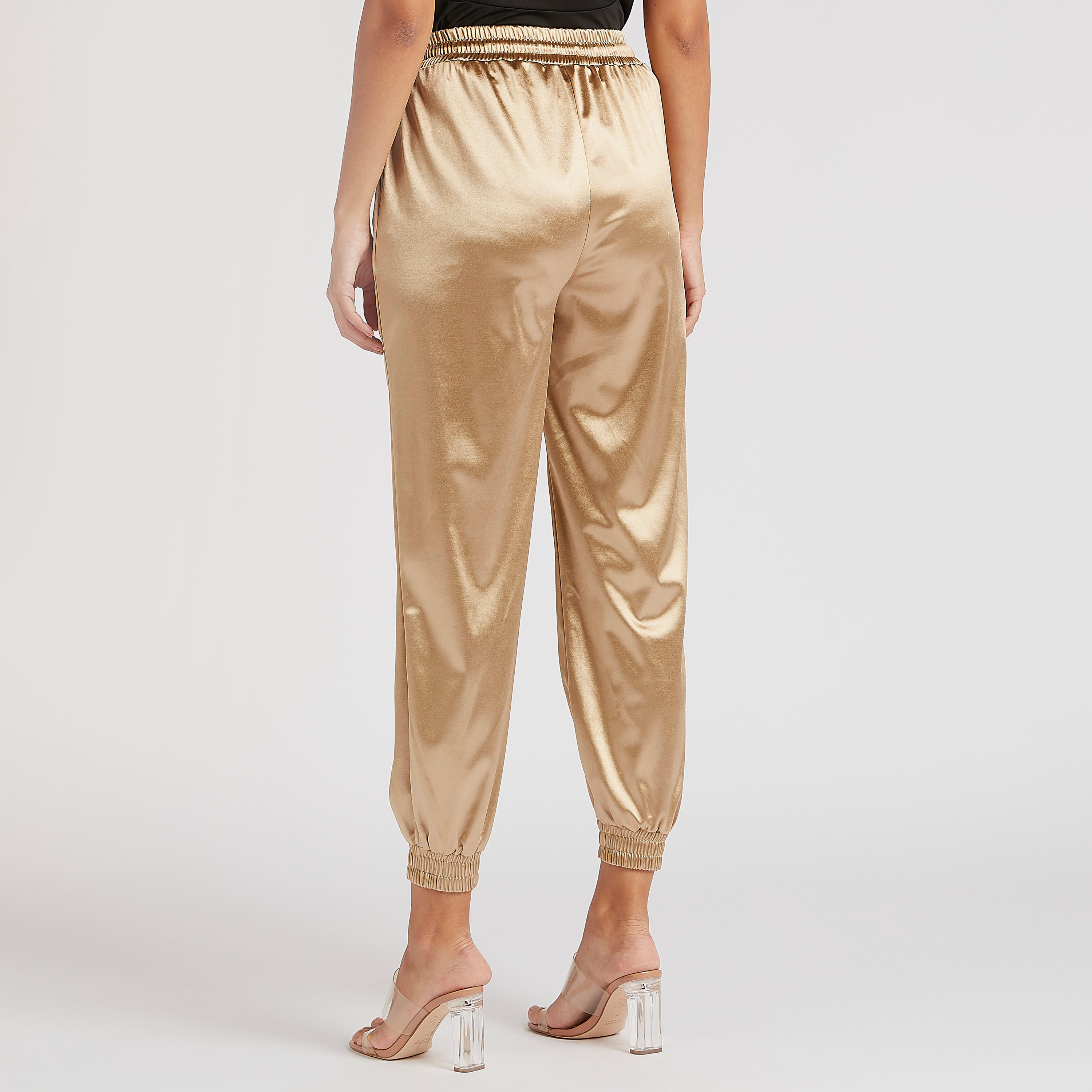 بنطلون رياضي مستدام برباط إغلاق من تو إكستريمز-women-clothing-bottoms-joggers-image-1