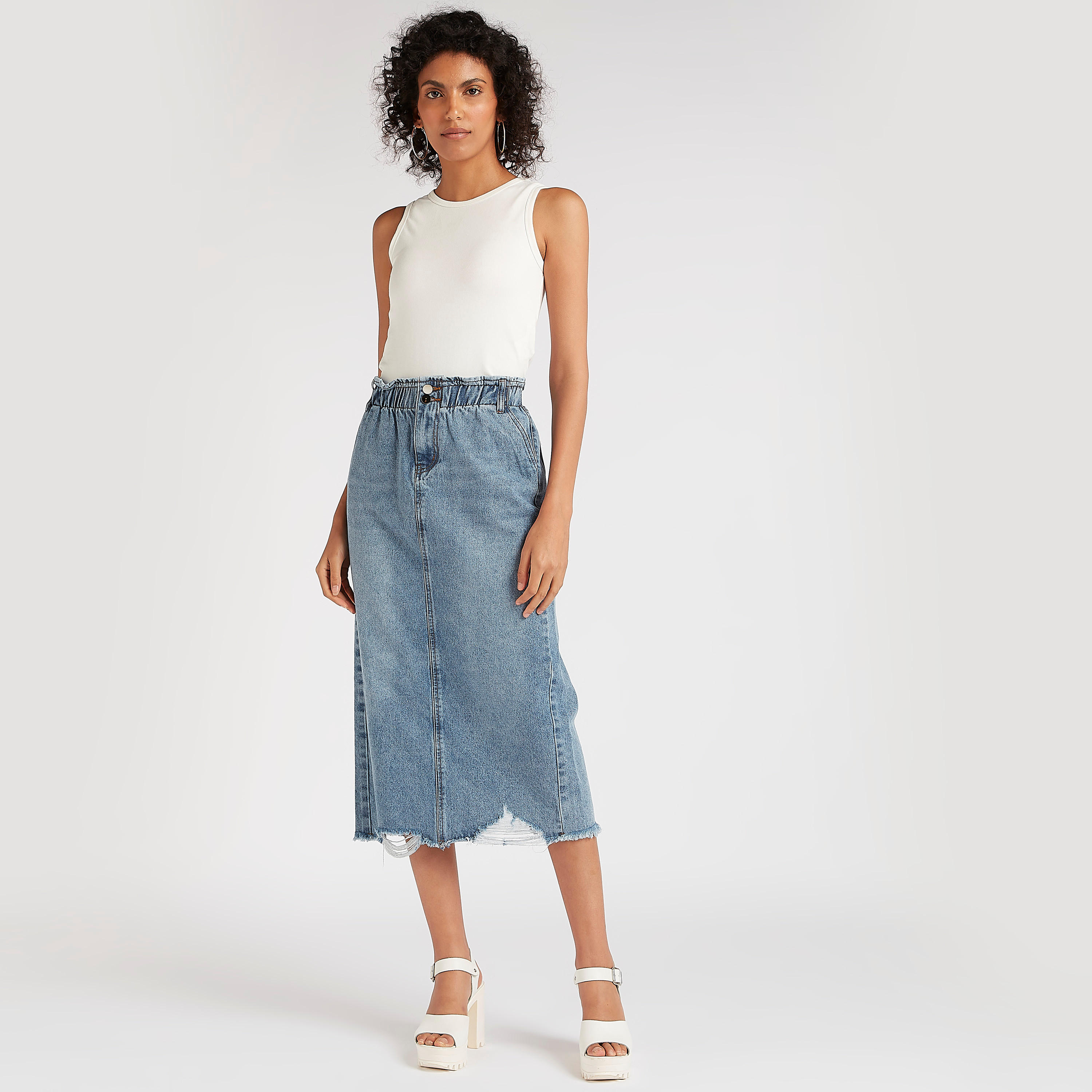 تنورة ميدي إيه لاين سادة بأزرار وجيوب من توإكستريمز-women-clothing-bottoms-skirts-image-3