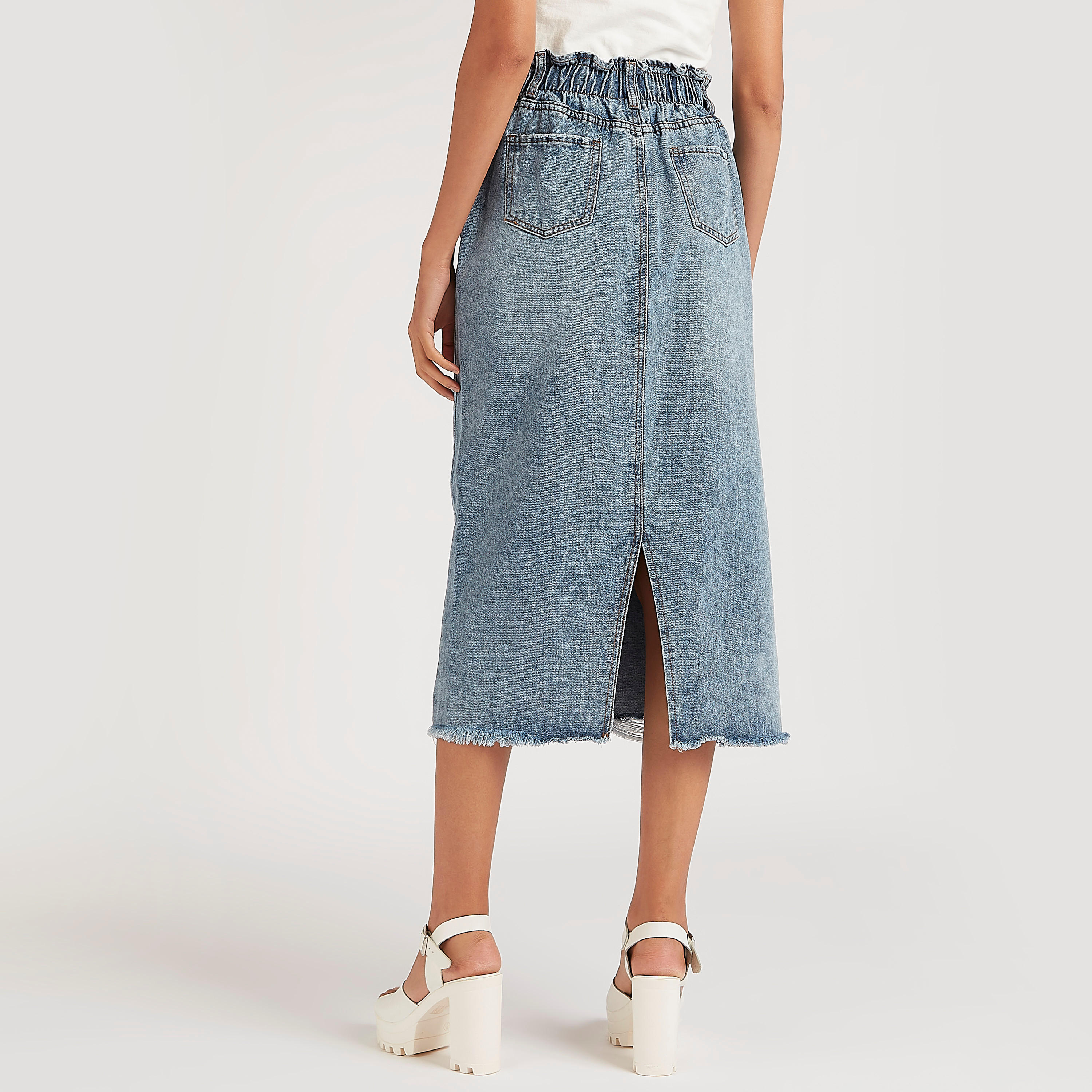 تنورة ميدي إيه لاين سادة بأزرار وجيوب من توإكستريمز-women-clothing-bottoms-skirts-image-1