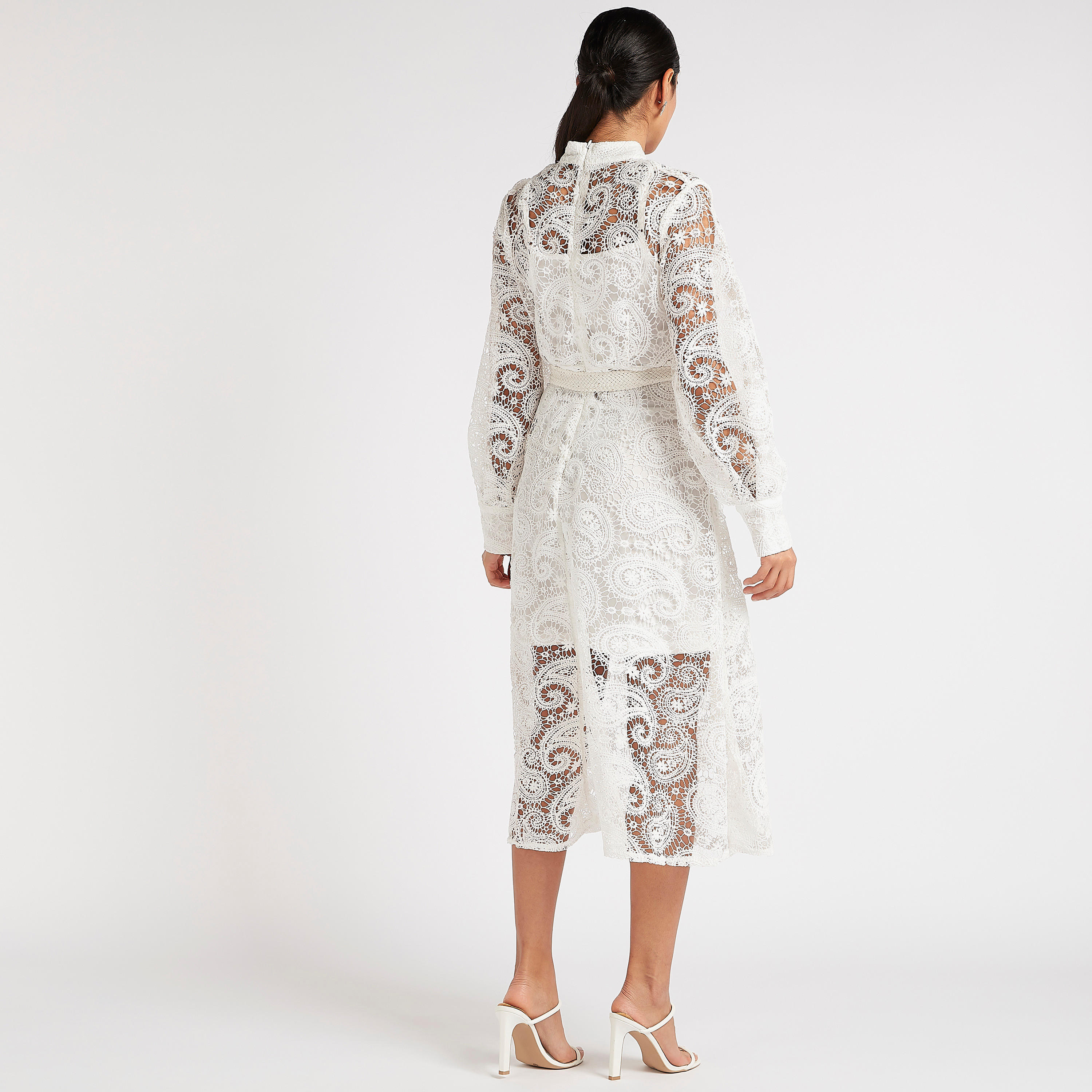 فستان إيه لاين ميدي دانتيل بأكمام طويلة وحزام من تو إكستريمز-women-clothing-dresses-image-4