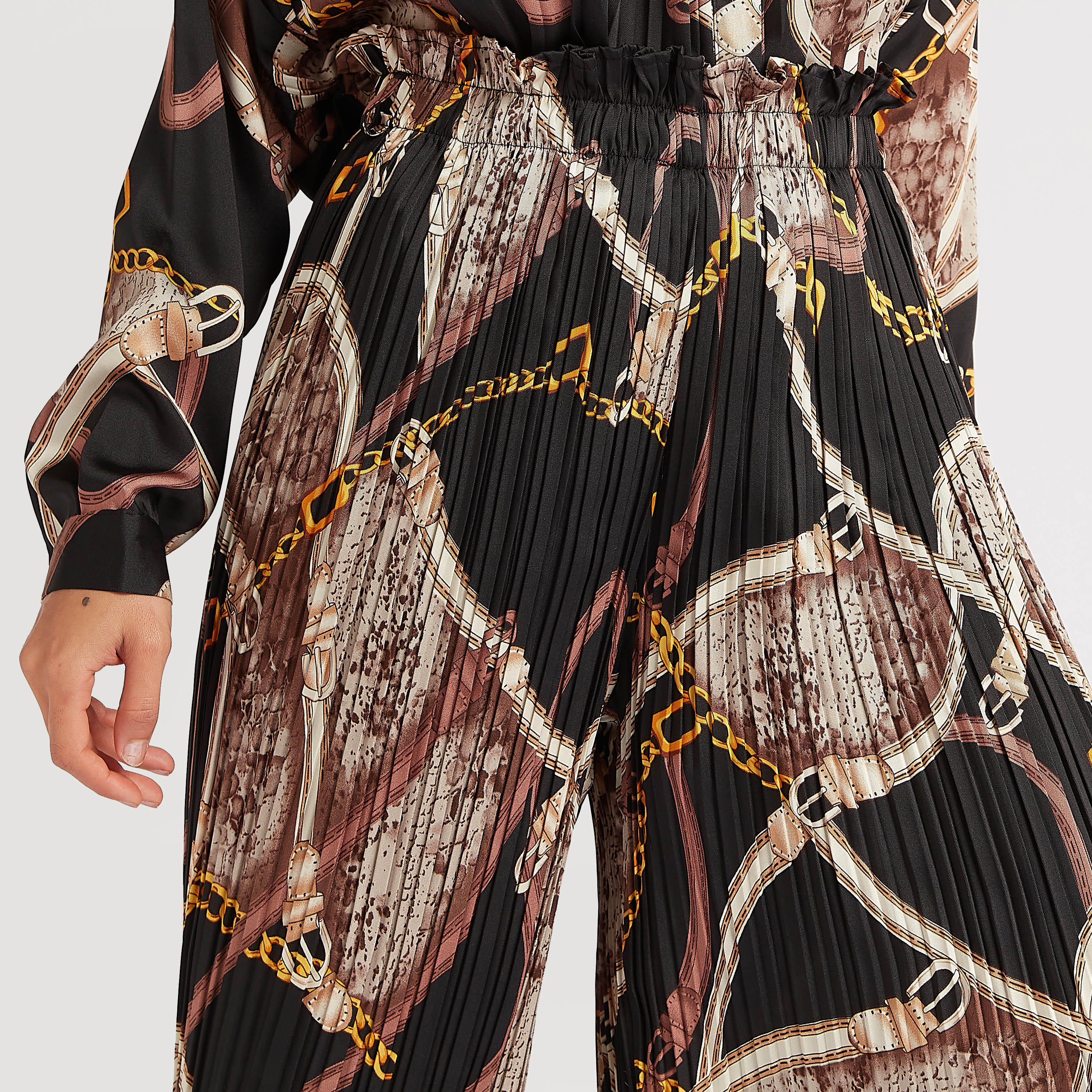 بنطلون بالازو بخصر مطاطي وطبعات من تو إكستريمز-women-clothing-bottoms-trousers-image-3