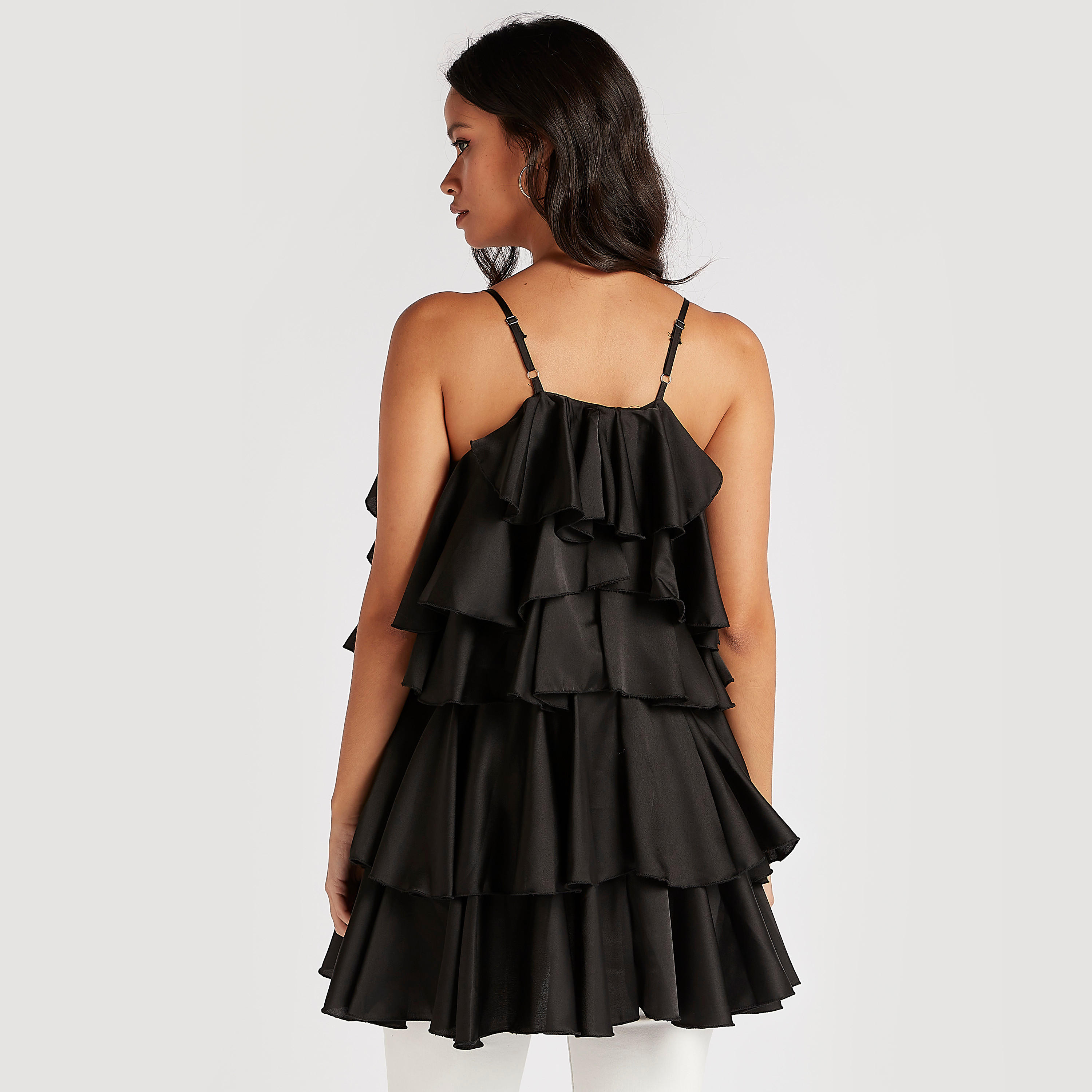 فستان سوينج سادة قصير بكشكشة وأحزمة من تو إكستريمز-women-clothing-dresses-image-2