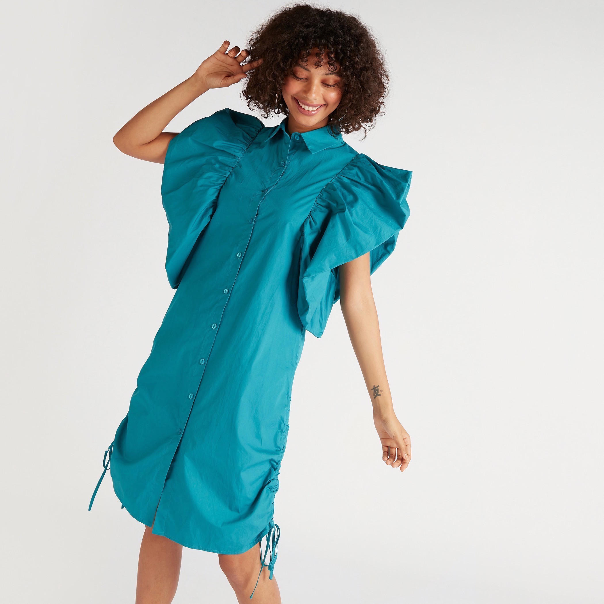 فستان قميص ميدي سادة بتفاصيل كشكشة وأربطة من تو إكستريمز-women-clothing-dresses-image-1