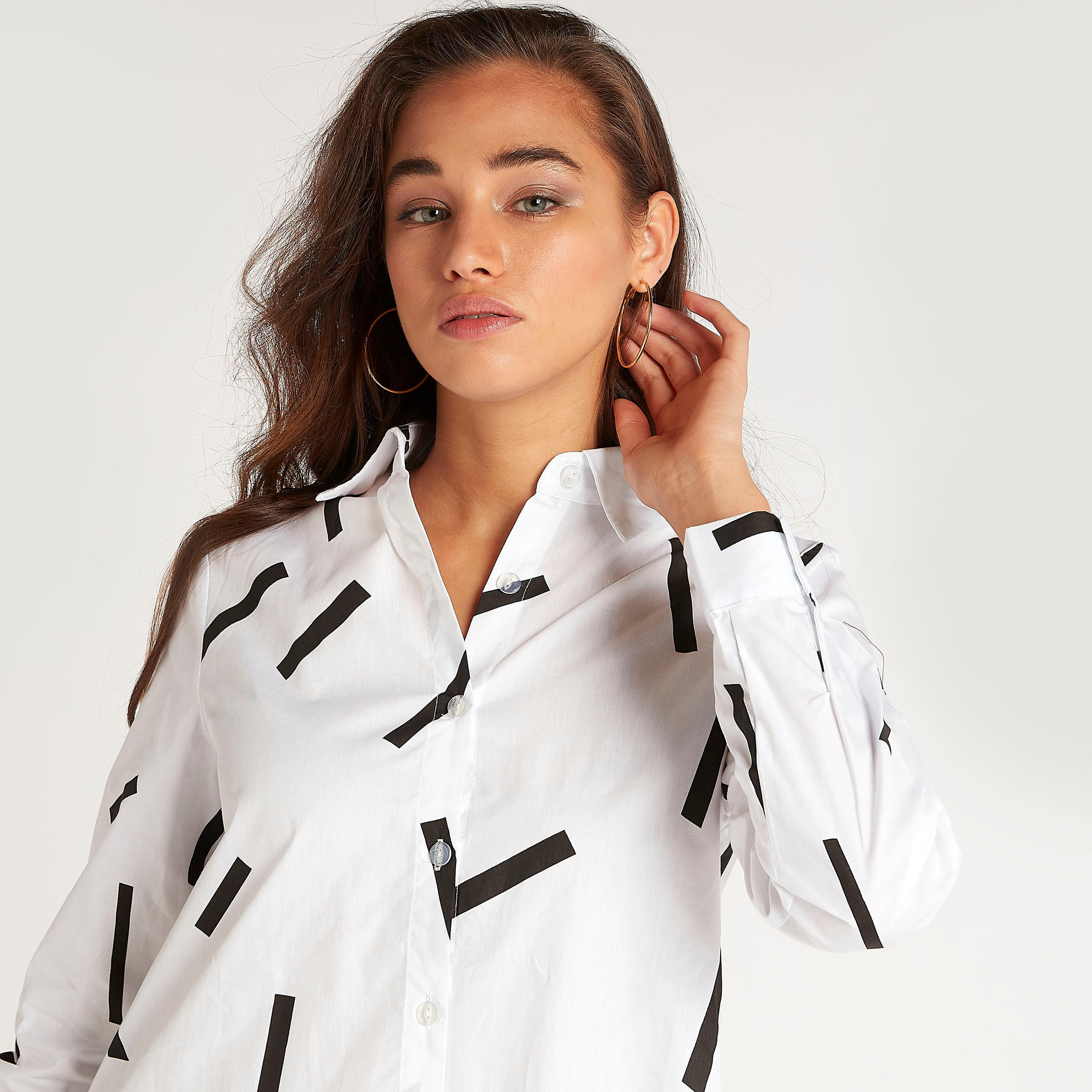 فستان إيه لاين ميدي بطبعات وأطراف بكشكشة وجيوب من تو إكستريمز-women-clothing-dresses-image-5