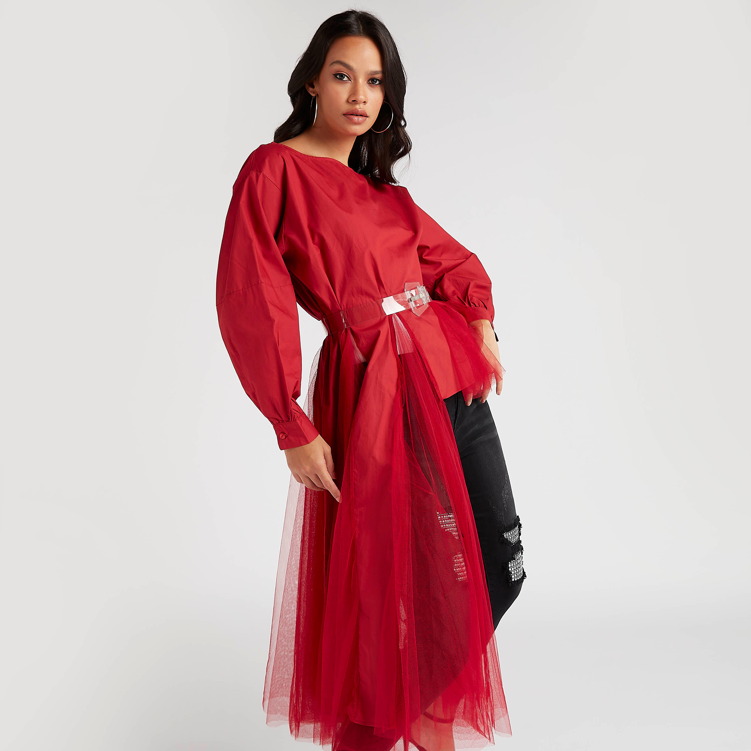 بلوزة طويلة بارزة الملمس بياقة ضيّقة وحزام وأكمام طويلة من تو إكستريمز-women-clothing-shirtsandblouses-blouses-image-1