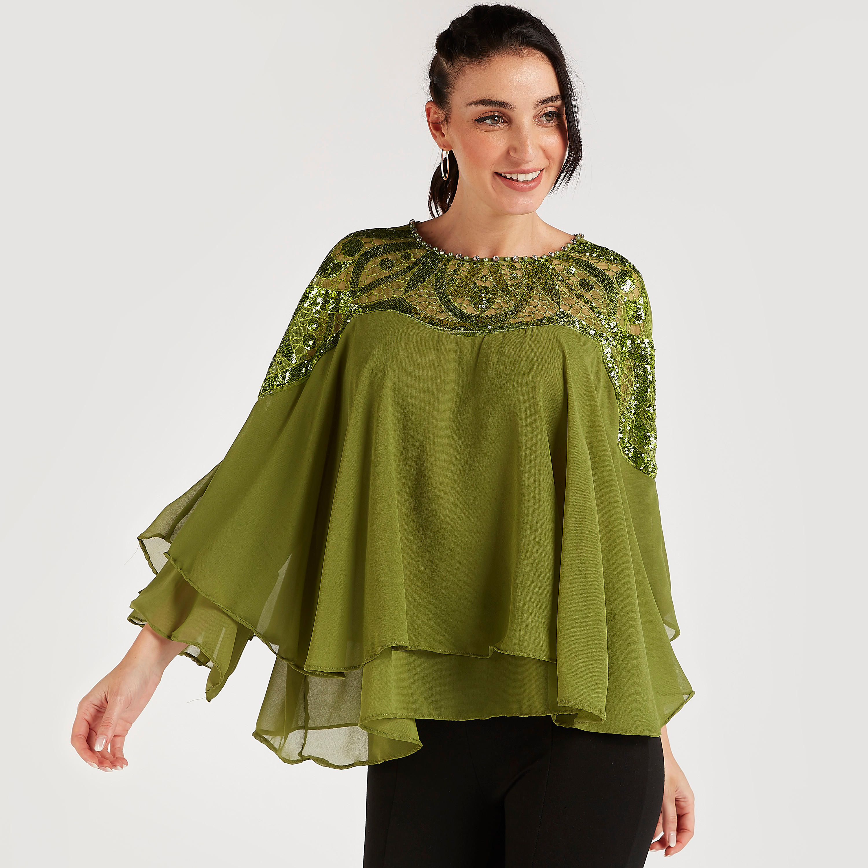 بلوزة يوكي مزيّنة بأكمام واسعة وياقة ضيّقة-women-clothing-shirtsandblouses-blouses-image-1