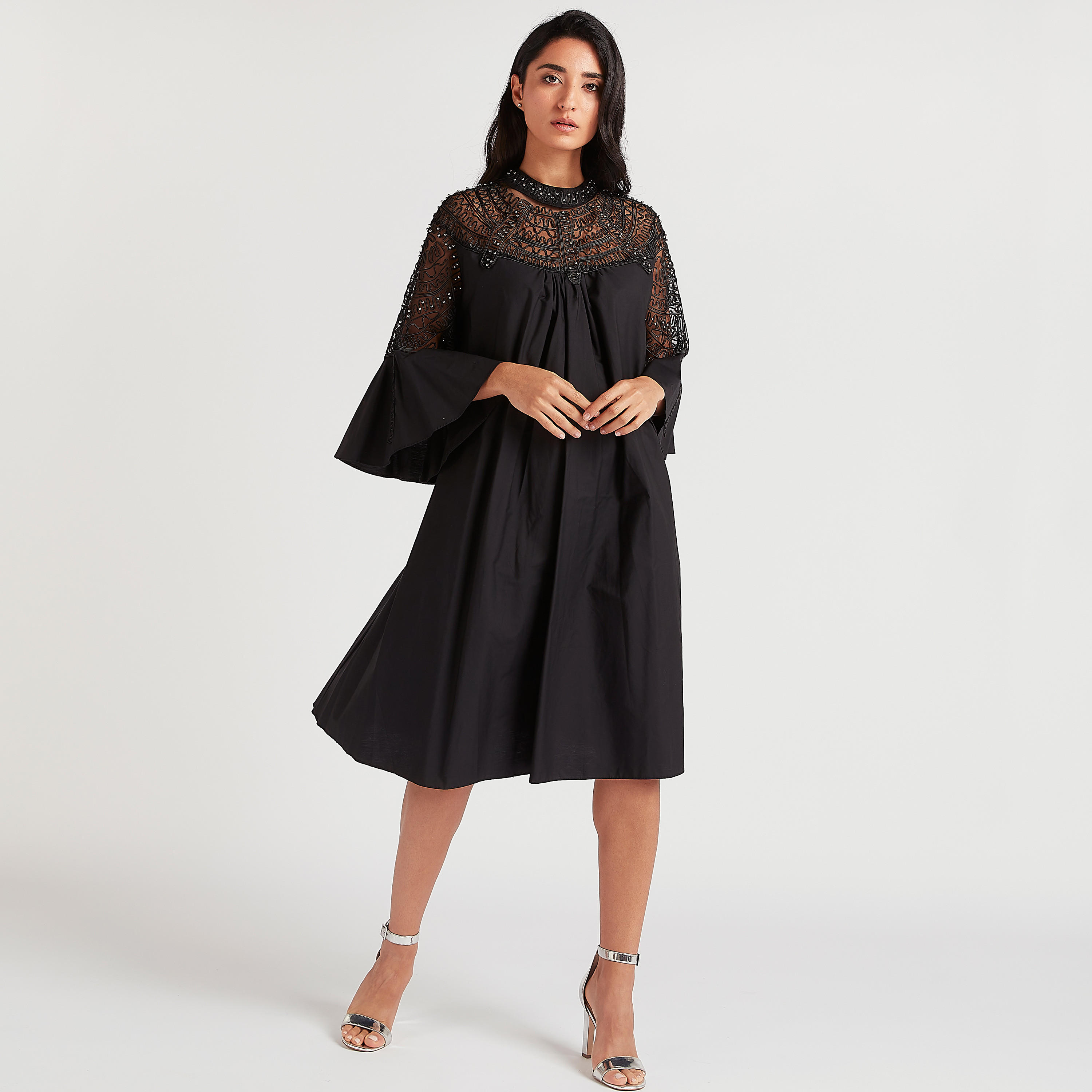 فستان إيه لاين ميدي مزيّن بأكمام 3/4 من تو إكستريمز-women-clothing-dresses-image-1