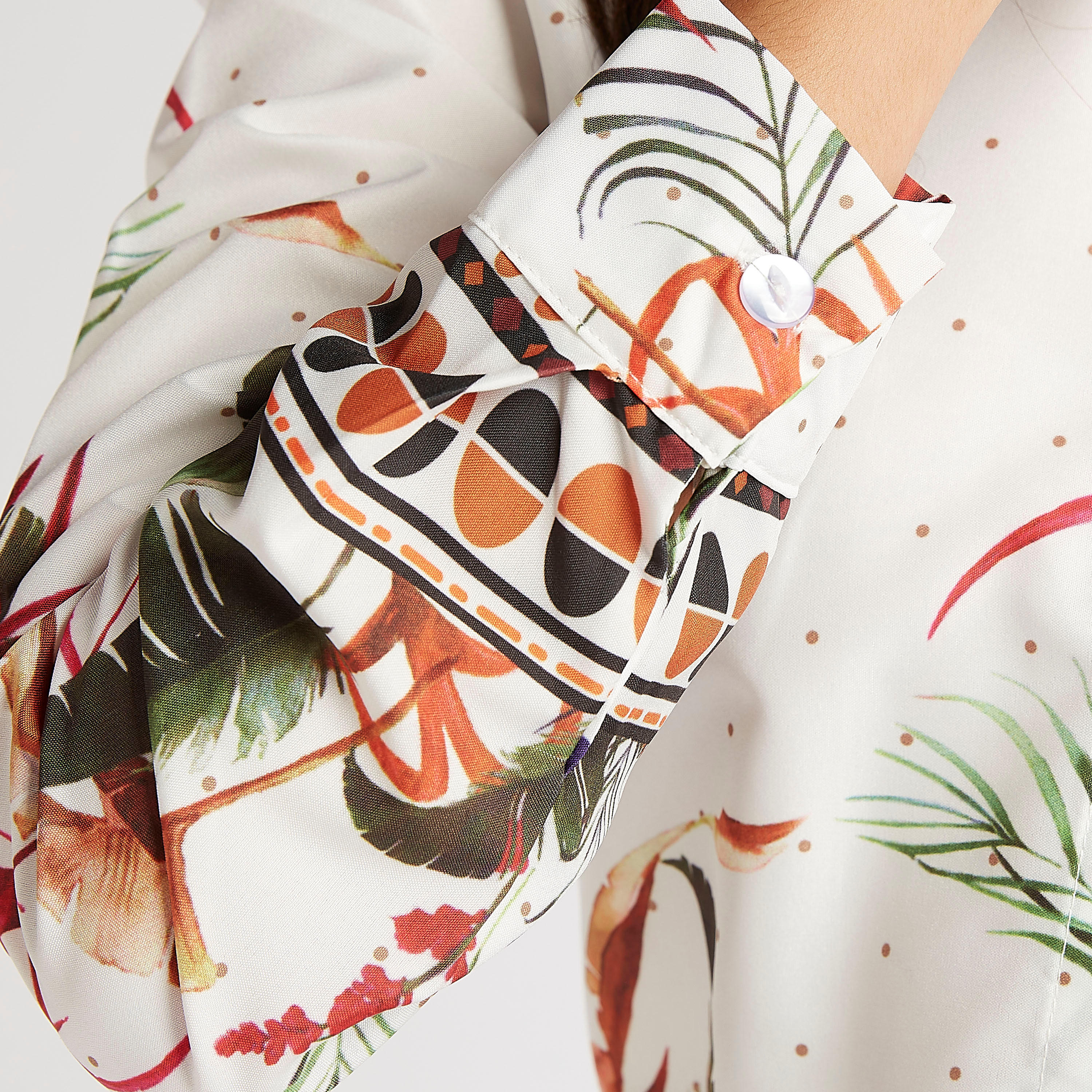 قميص بطبعات وأكمام طويلة من تو إكستريمز-women-clothing-shirtsandblouses-shirts-image-5