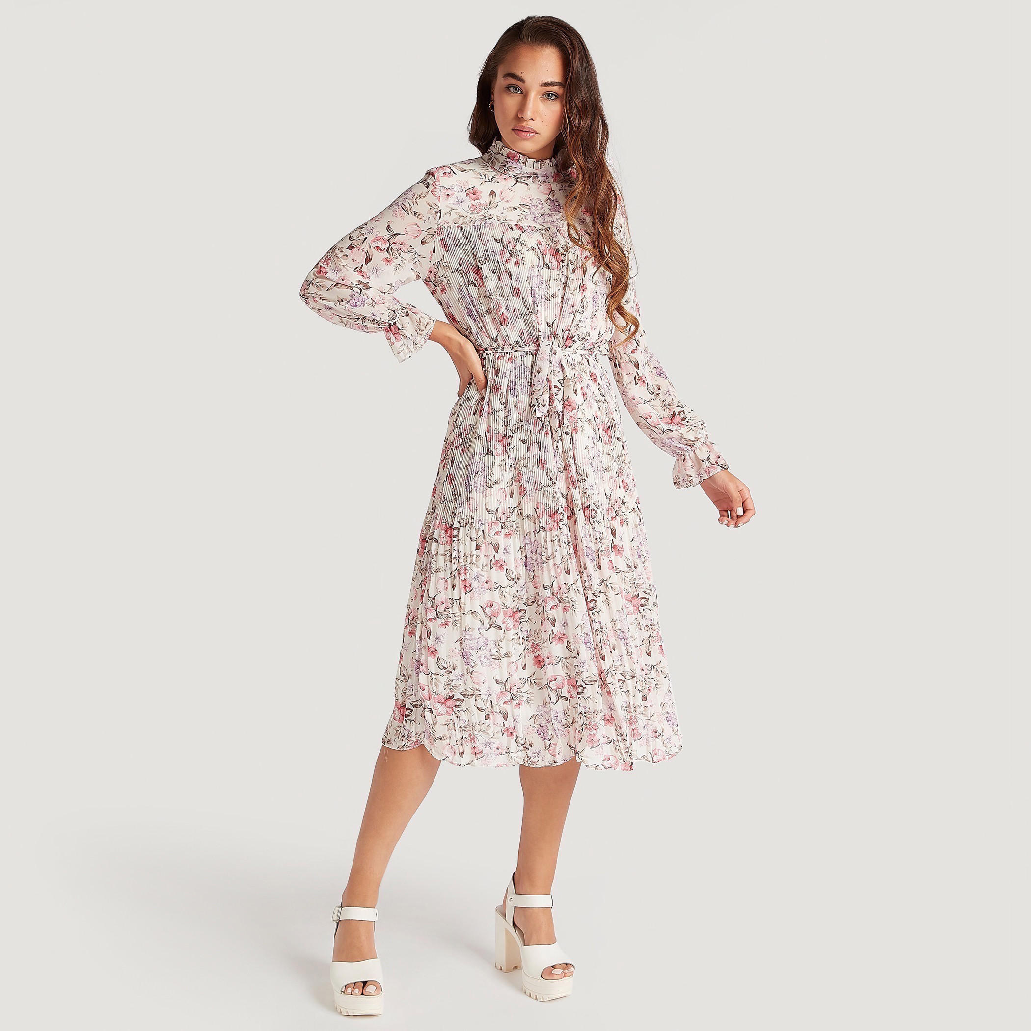 فستان ميدي إيه لاين بطبعات أزهار وياقة بكشكشة من تو إكستريمز-women-clothing-dresses-image-6