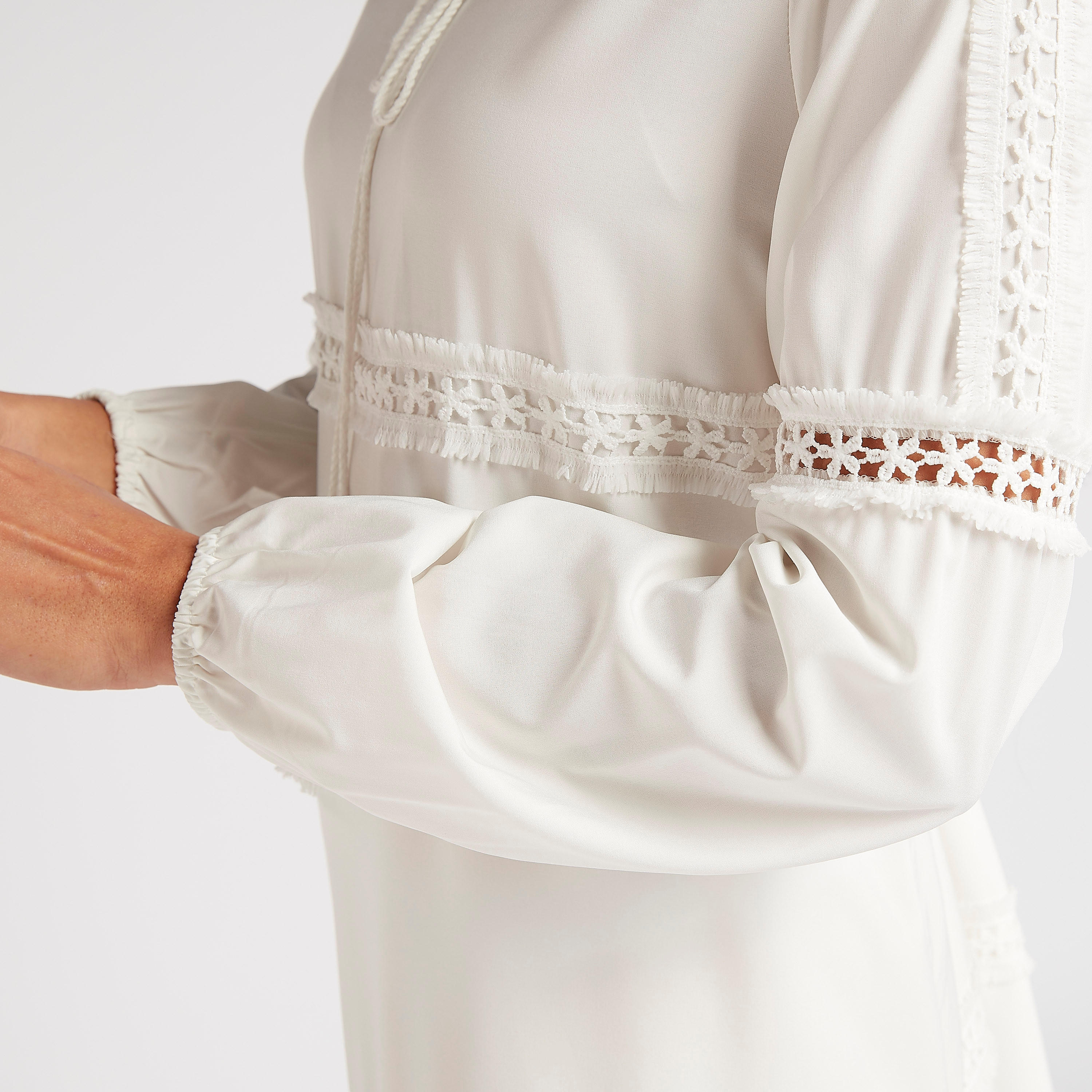فستان إية لاين طويل سادة بتفاصيل وياقة بأربطة من تو إكستريمز-women-clothing-dresses-image-3