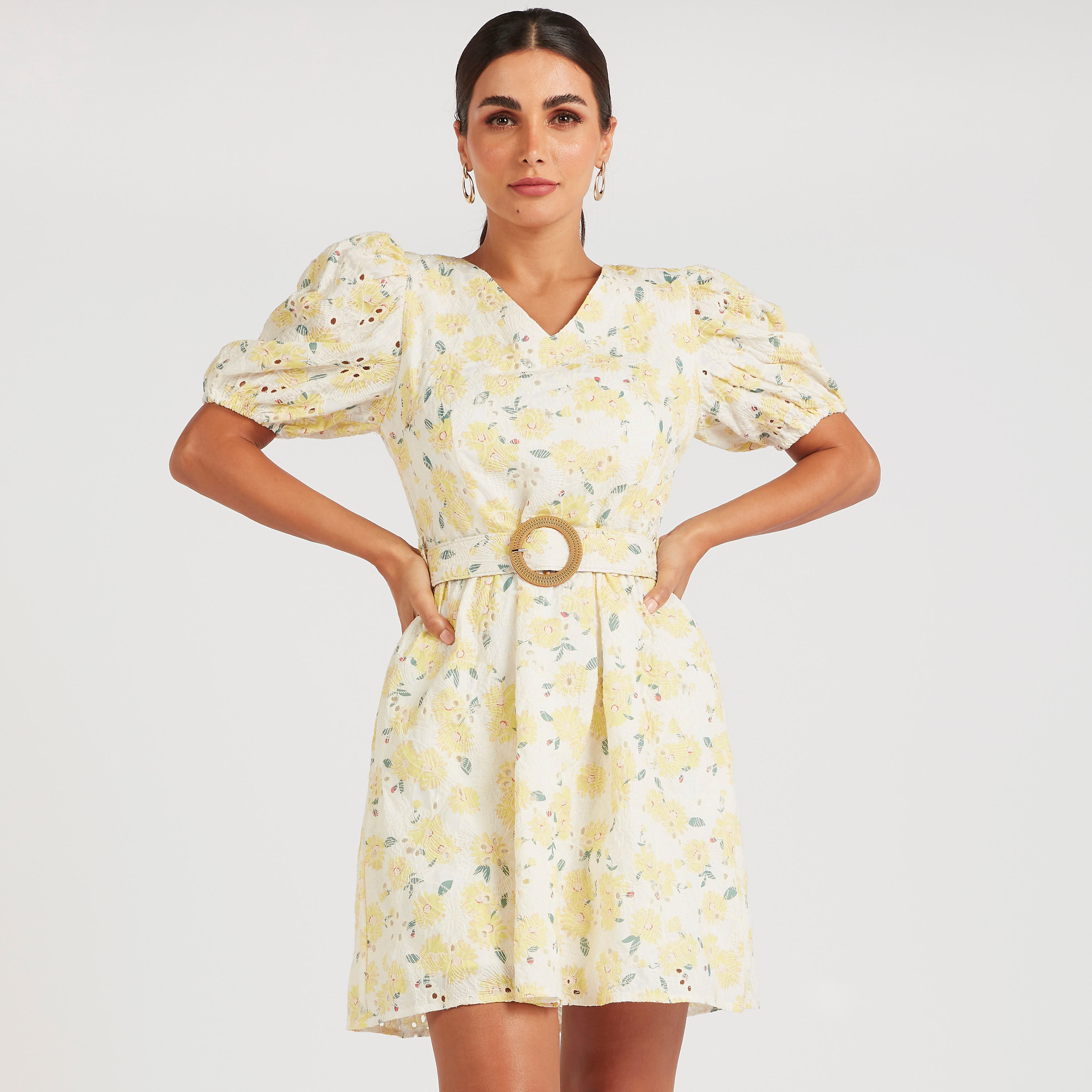 فستان ميدي إيه لاين بطبعات أزهار وأكمام منفوخة من تو إكستريمز-women-clothing-dresses-image-1