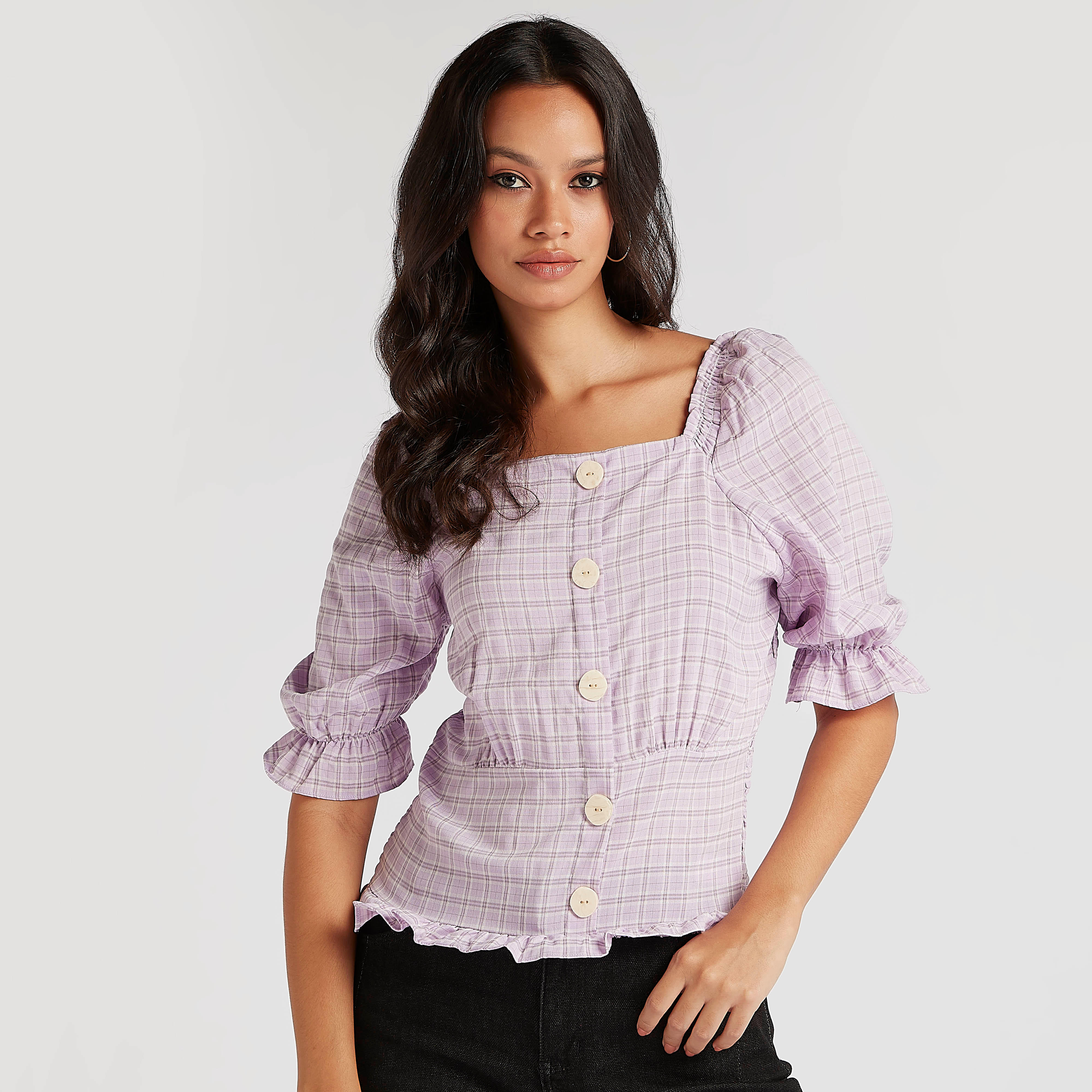 بلوزة كاروهات بياقة مربّعة وأكمام 3/4 من تو إكستريمز-women-clothing-shirtsandblouses-blouses-image-4