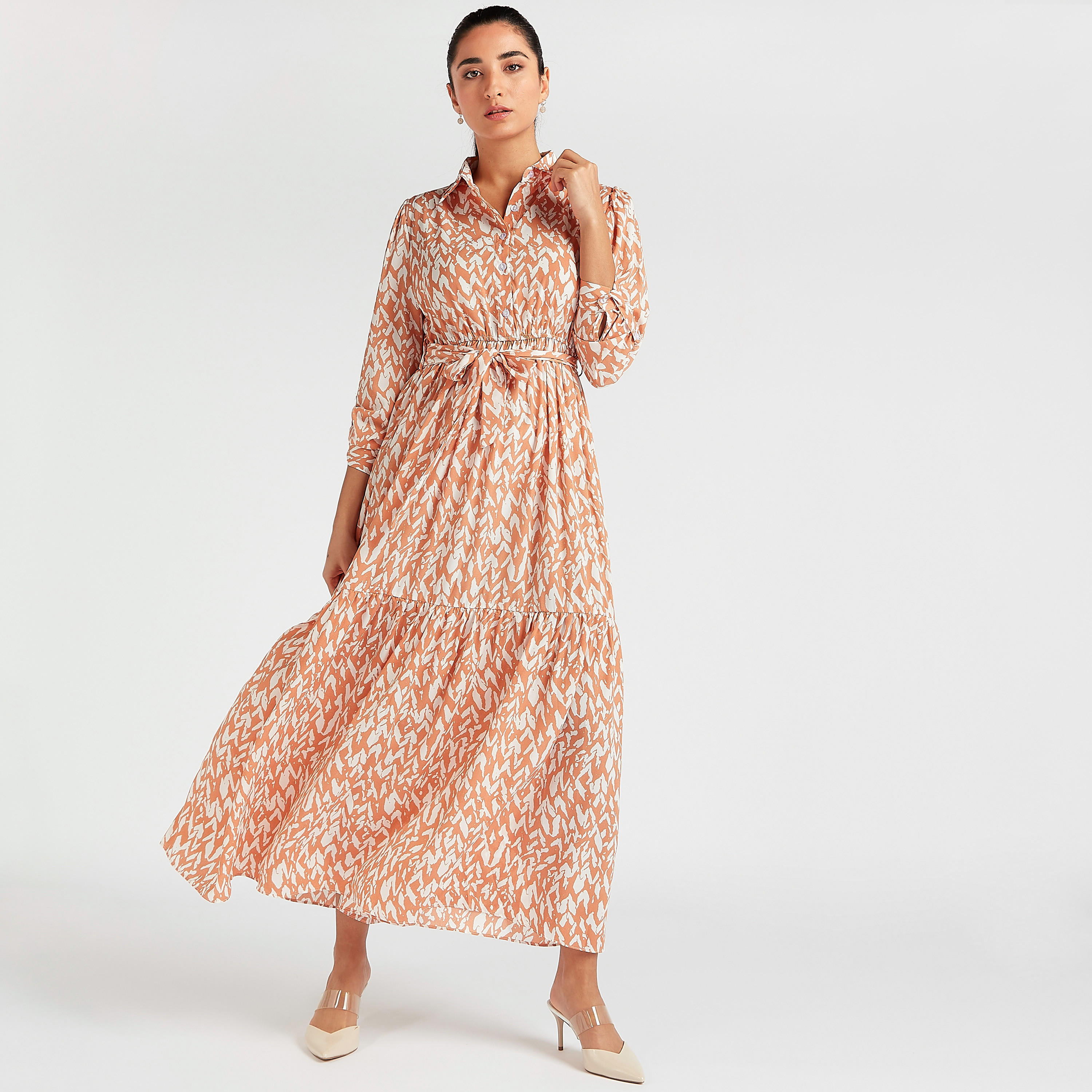 فستان إيه لاين ميدي بطبعات وخصر بحزام وزر إغلاق من تو إكستريمز-women-clothing-dresses-image-1