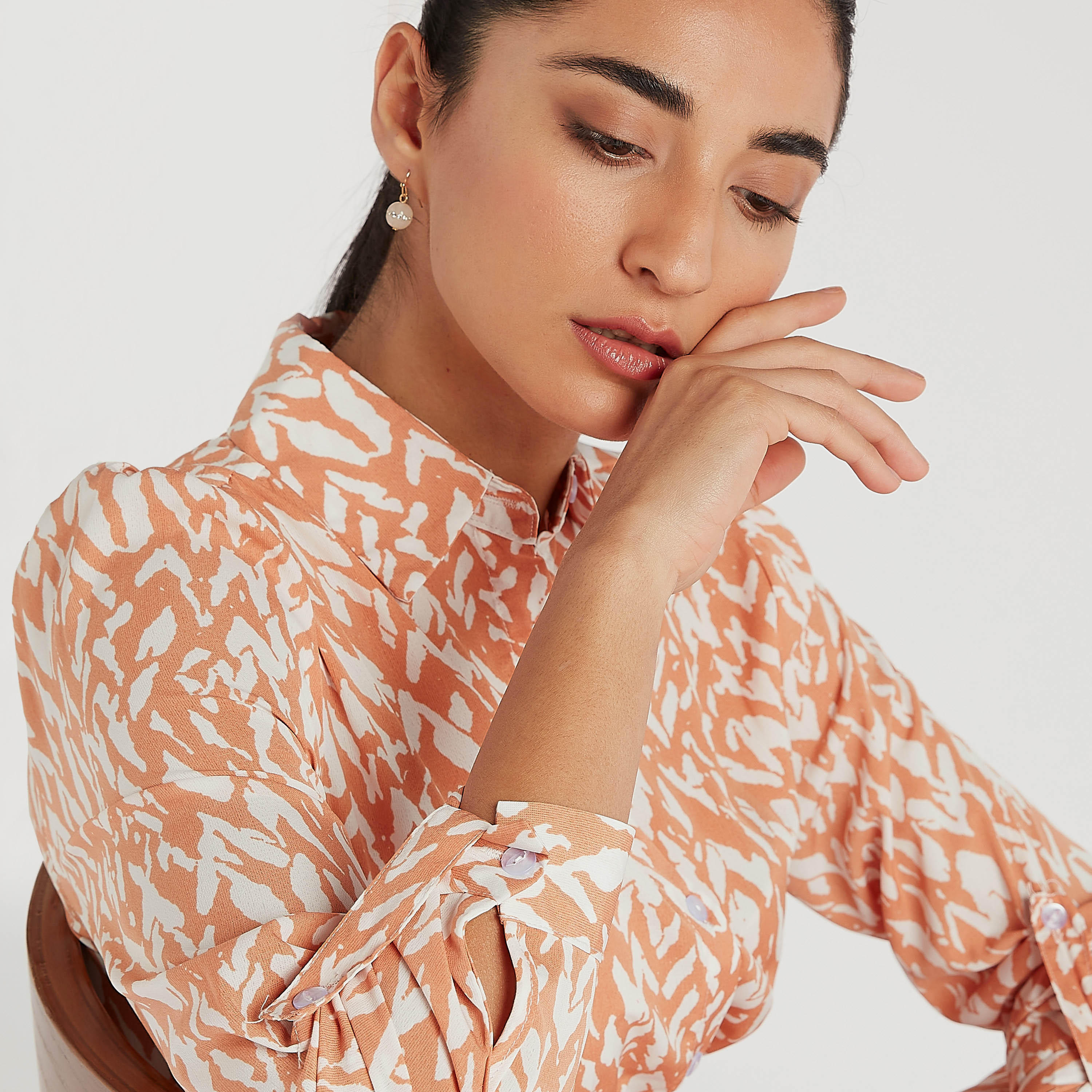 فستان إيه لاين ميدي بطبعات وخصر بحزام وزر إغلاق من تو إكستريمز-women-clothing-dresses-image-3