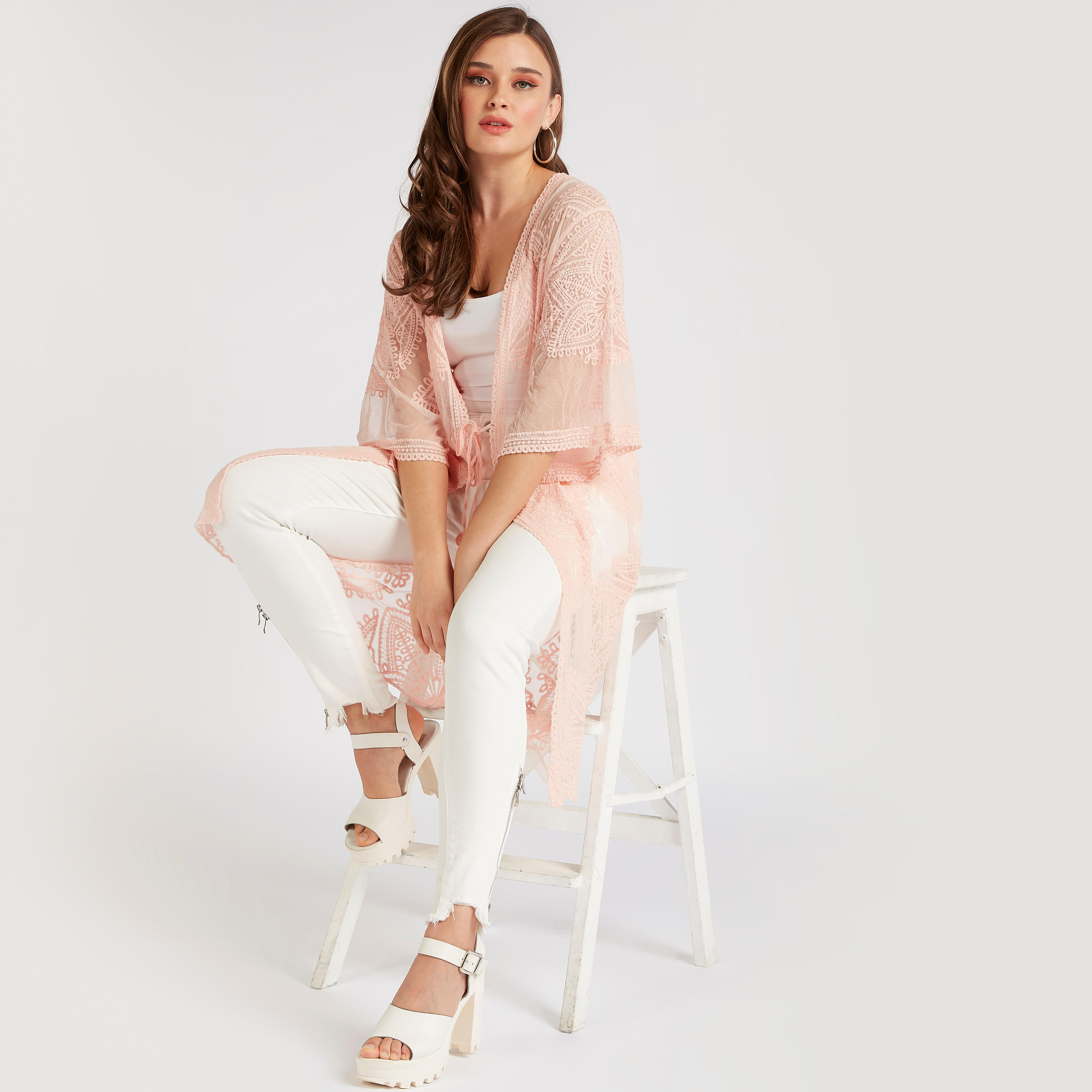 سترة دانتيل مطرّزة بأكمام 3/4 من تو إكستريمز-women-clothing-shirtsandblouses-blouses-image-1