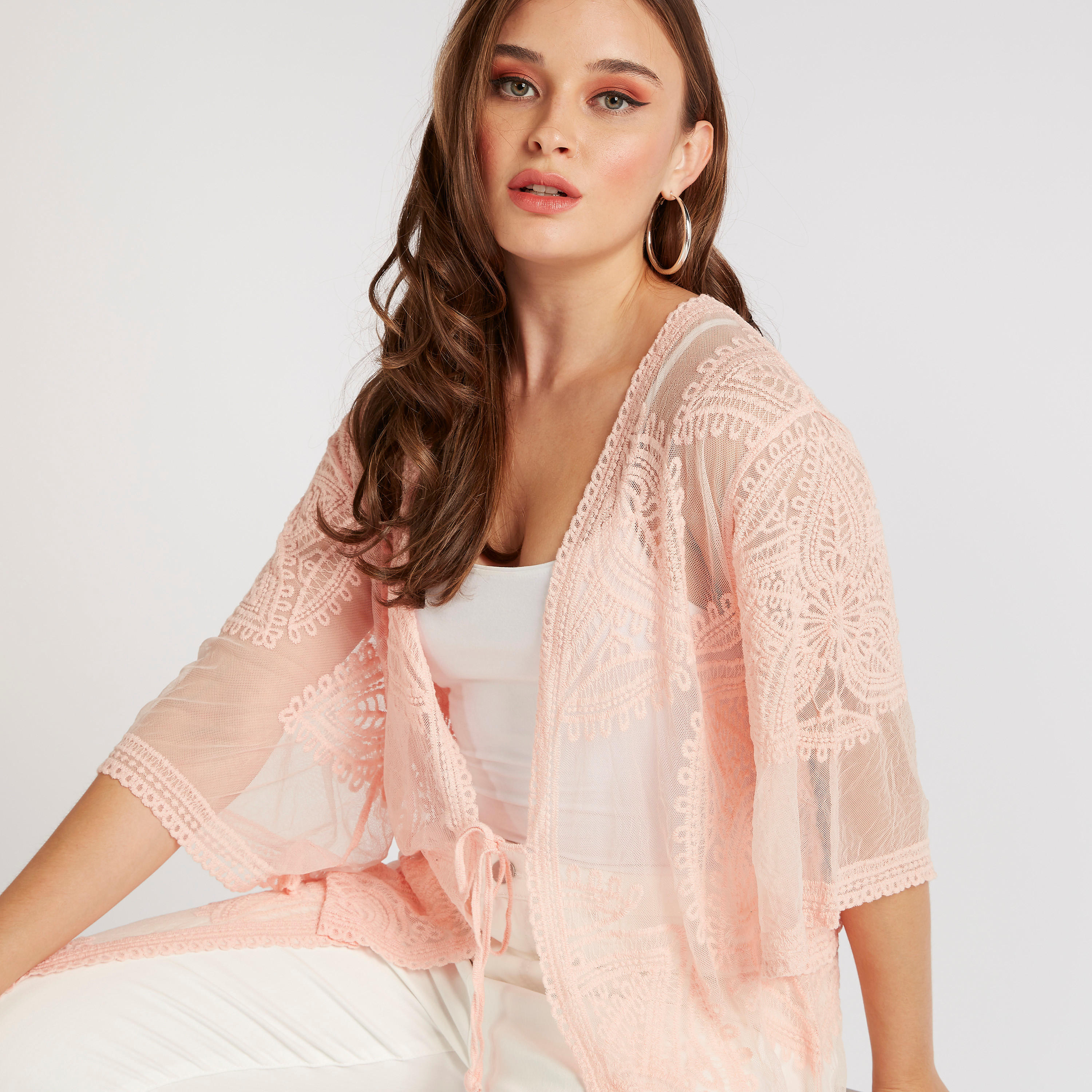 سترة دانتيل مطرّزة بأكمام 3/4 من تو إكستريمز-women-clothing-shirtsandblouses-blouses-image-3