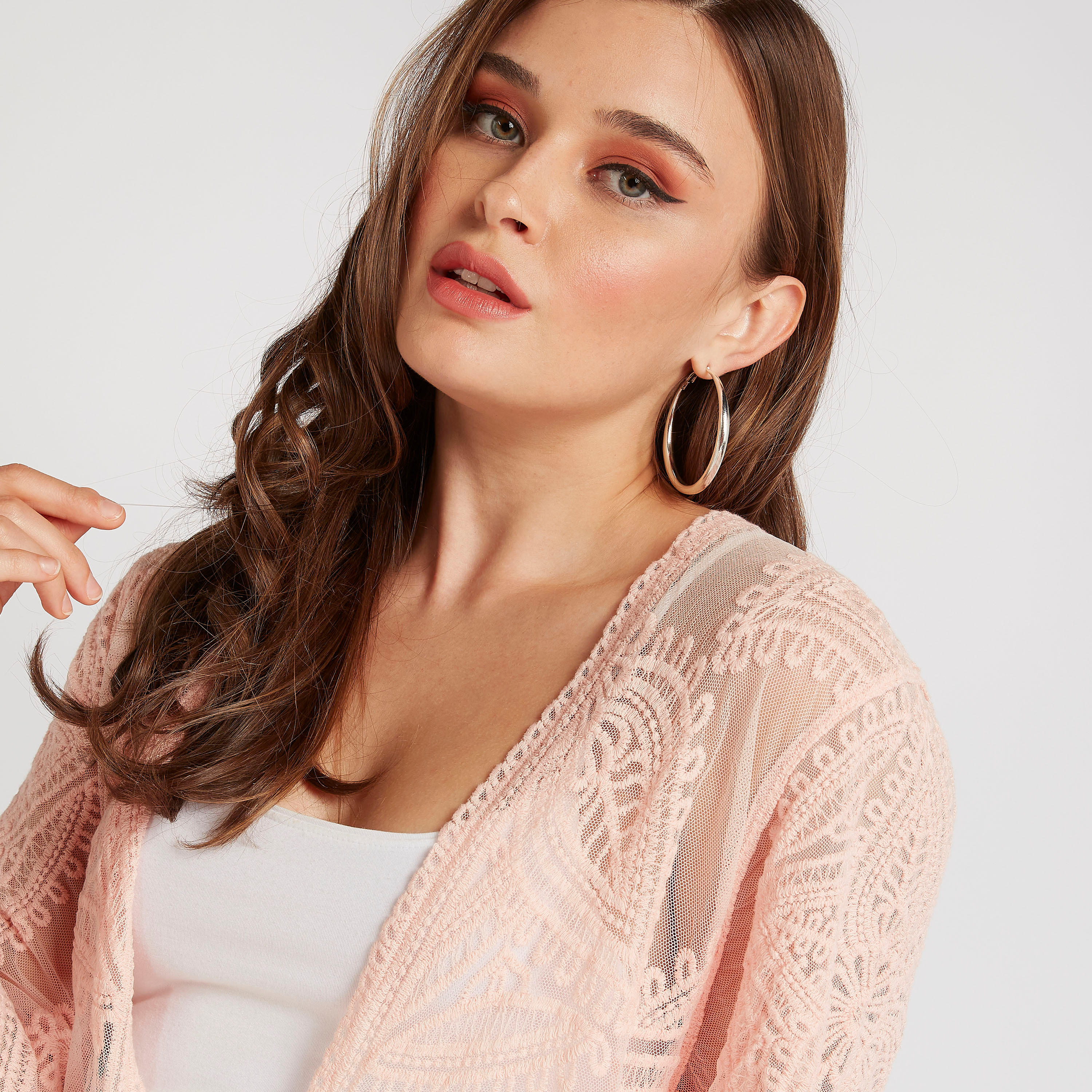 سترة دانتيل مطرّزة بأكمام 3/4 من تو إكستريمز-women-clothing-shirtsandblouses-blouses-image-5