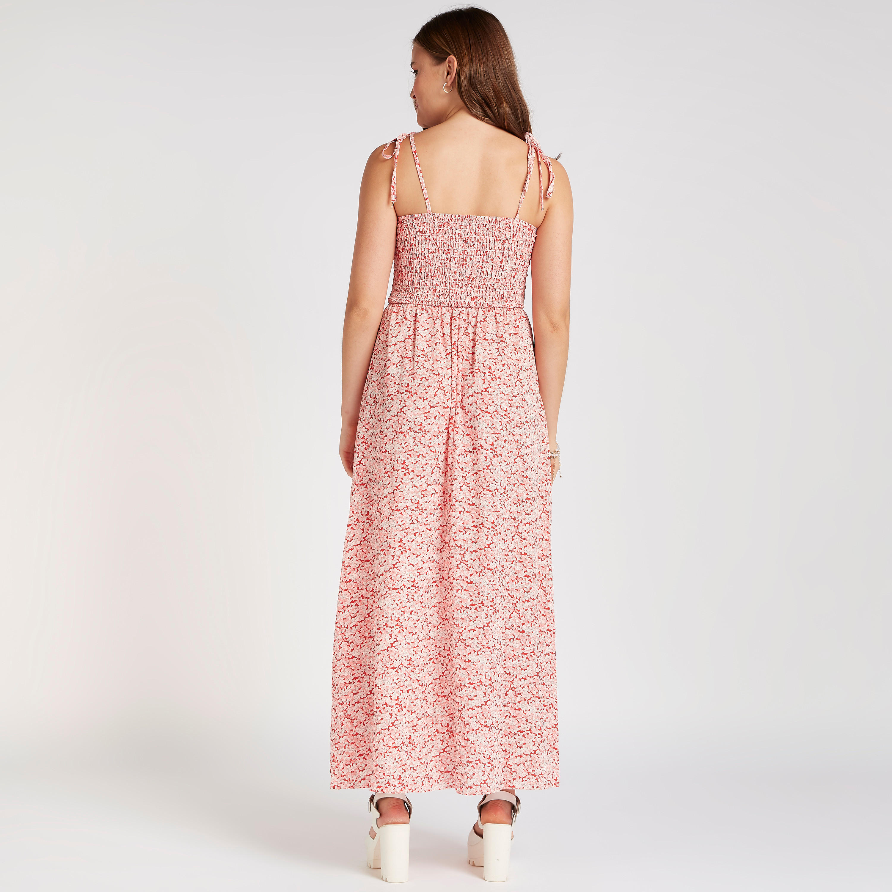فستان إيه لاين طويل بطبعات أزهار من تو إكستريمز-women-clothing-dresses-image-3
