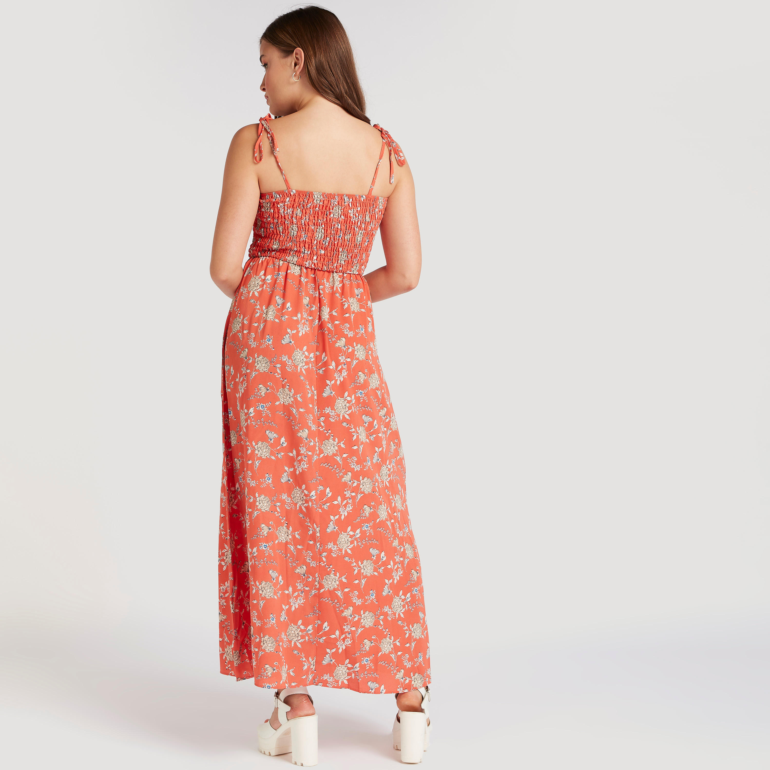 فستان إيه لاين طويل بطبعات أزهار وأكمام طويلة من تو إكستريمز-women-clothing-dresses-image-4