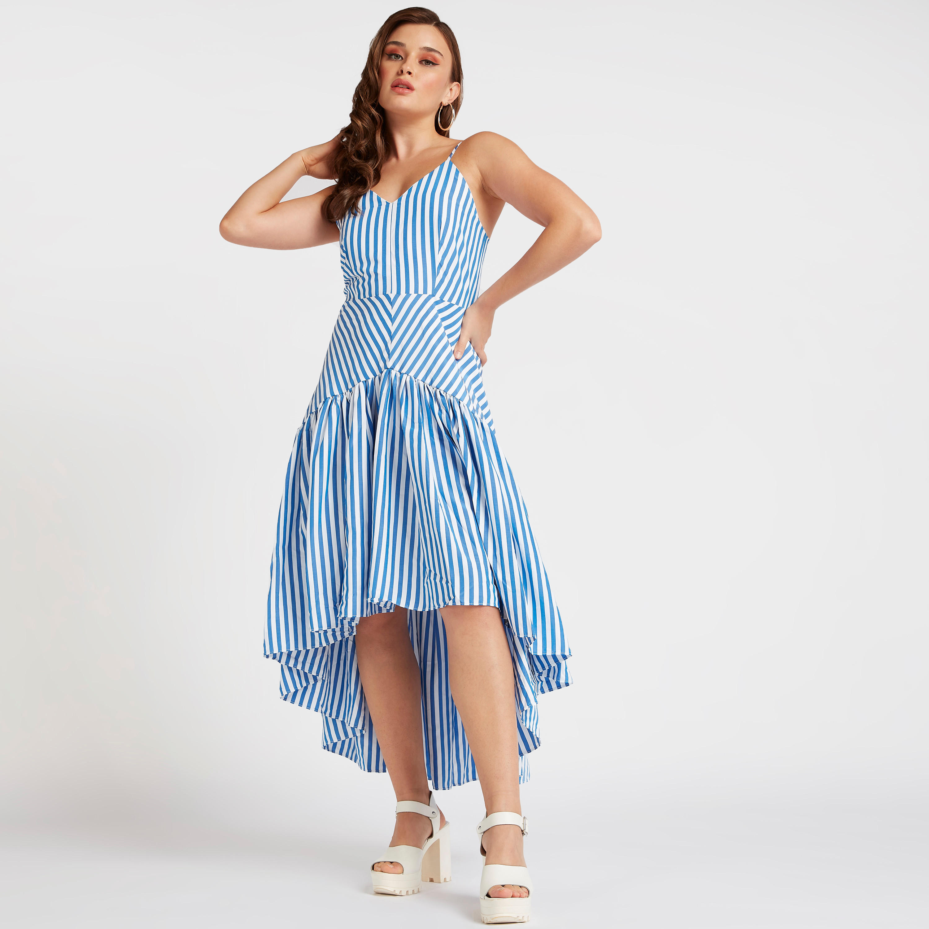 فستان مخطّط متوسط الطول بياقة V من تو إكستريمز-women-clothing-dresses-image-2