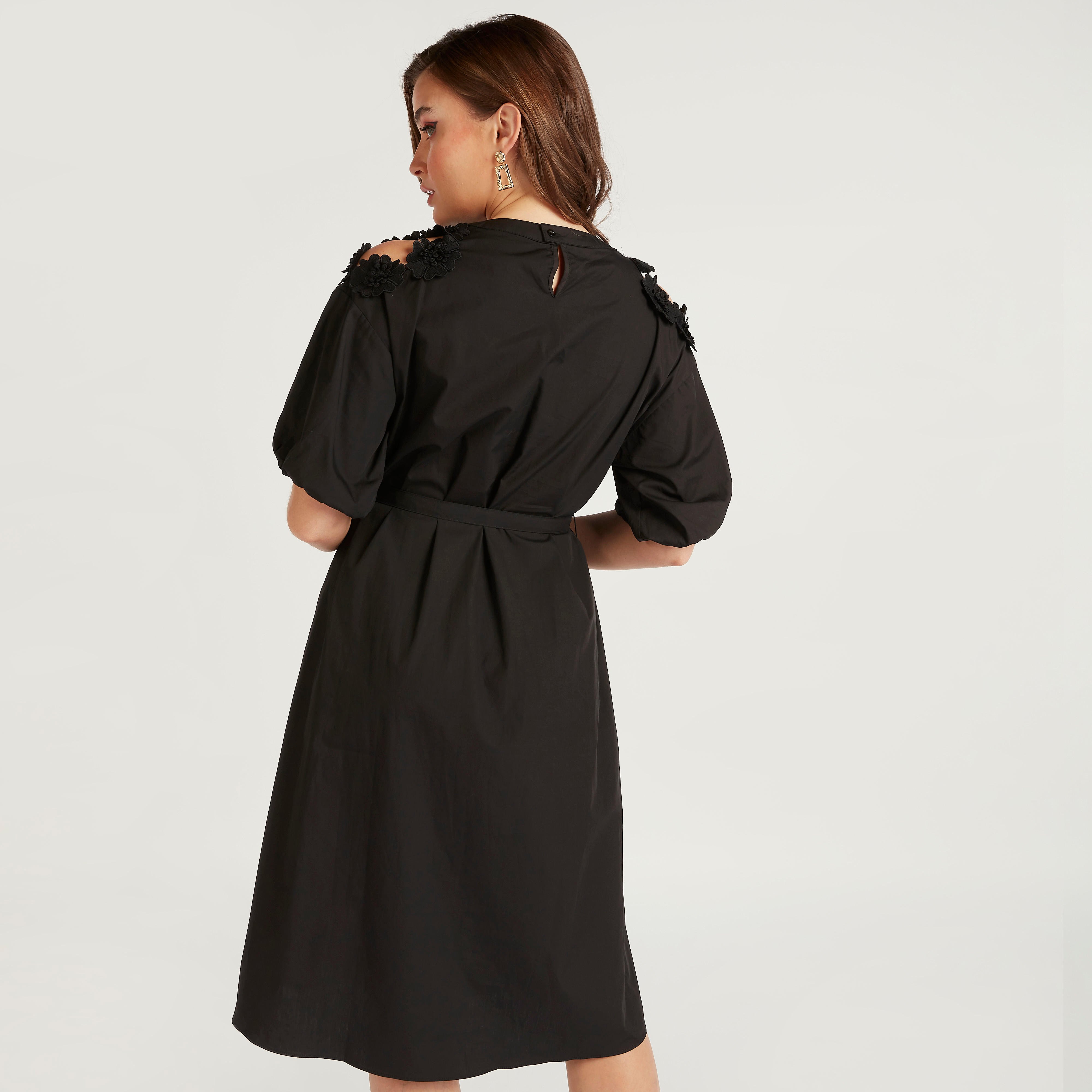 فستان ميدي سادة مكشوف الأكتاف بأكمام قصيرة من توإكستريمز-women-clothing-dresses-image-5