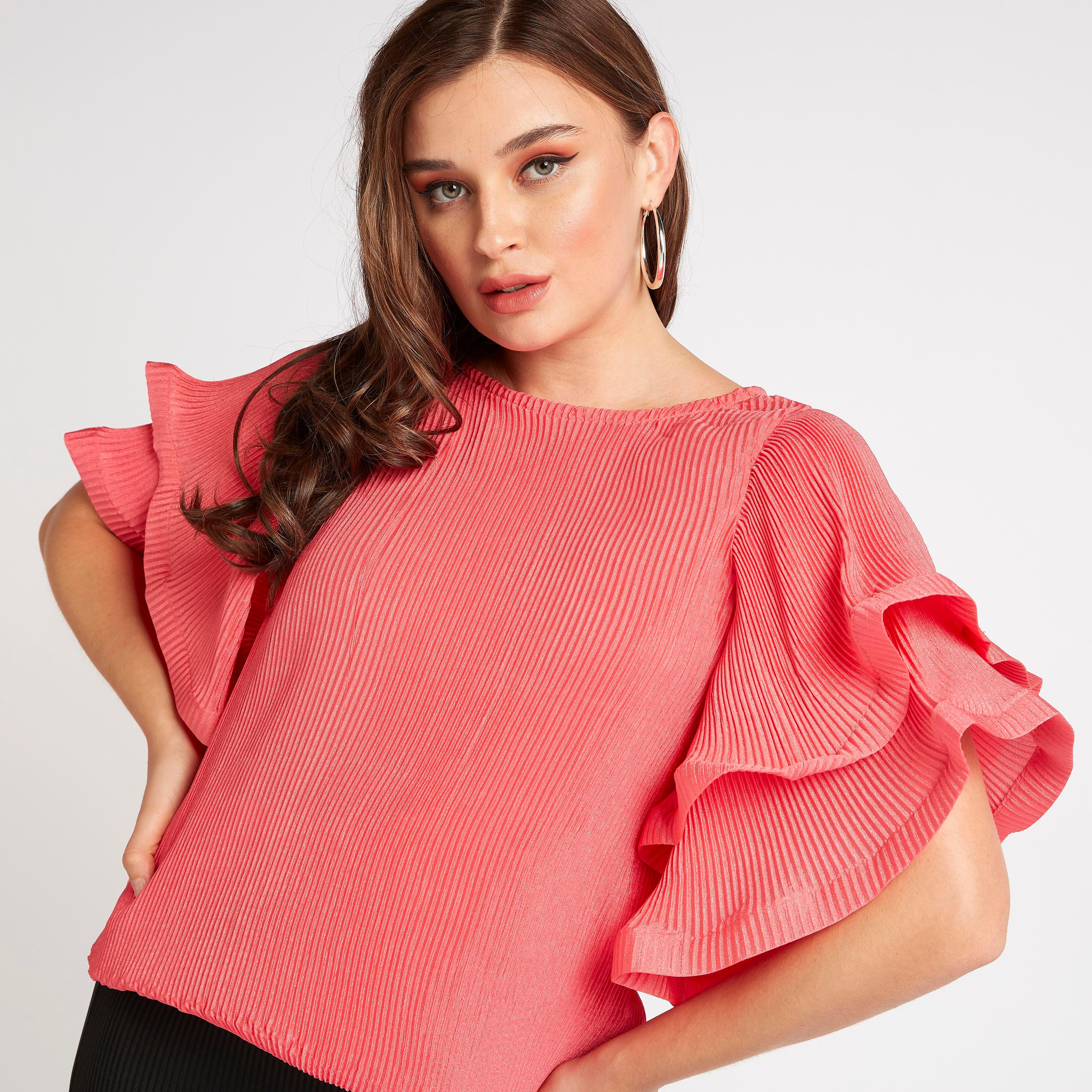بلوزة مكشكشة طويلة بياقة ضيّفة من تو إكستريمز-women-clothing-shirtsandblouses-blouses-image-1
