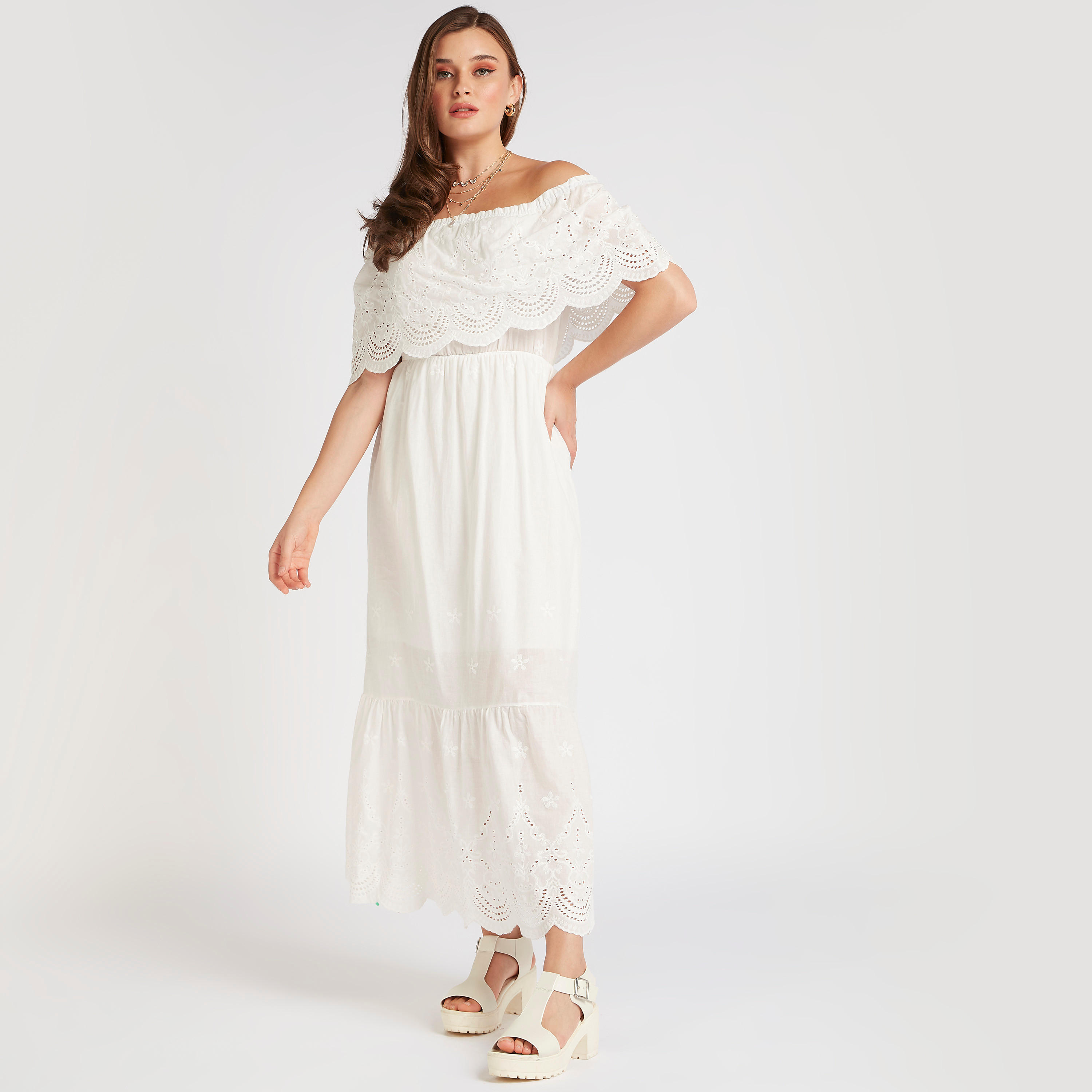 فستان مطرّز طويل بأكتاف مكشوفة وأكمام قصيرة-women-clothing-dresses-image-2