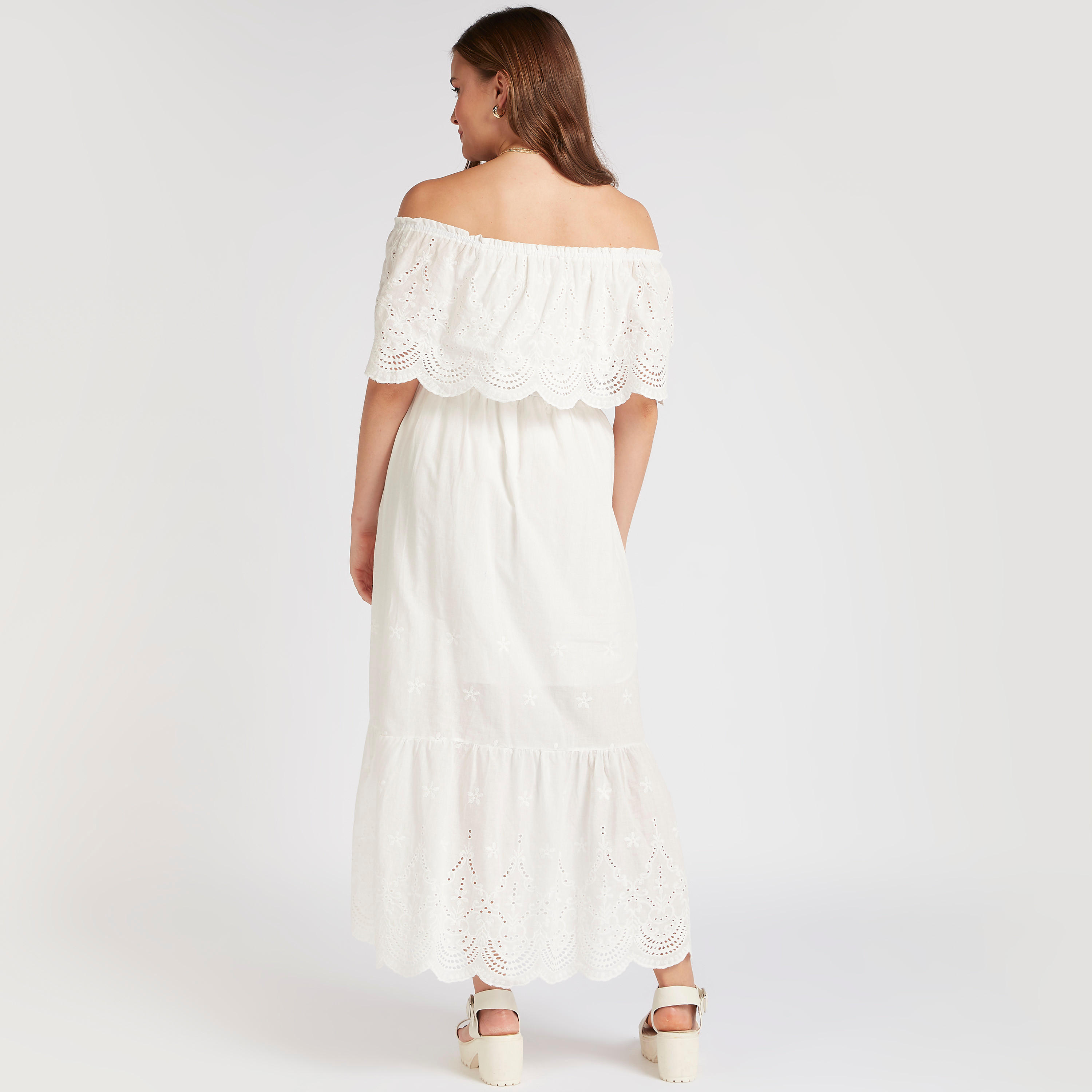 فستان مطرّز طويل بأكتاف مكشوفة وأكمام قصيرة-women-clothing-dresses-image-4
