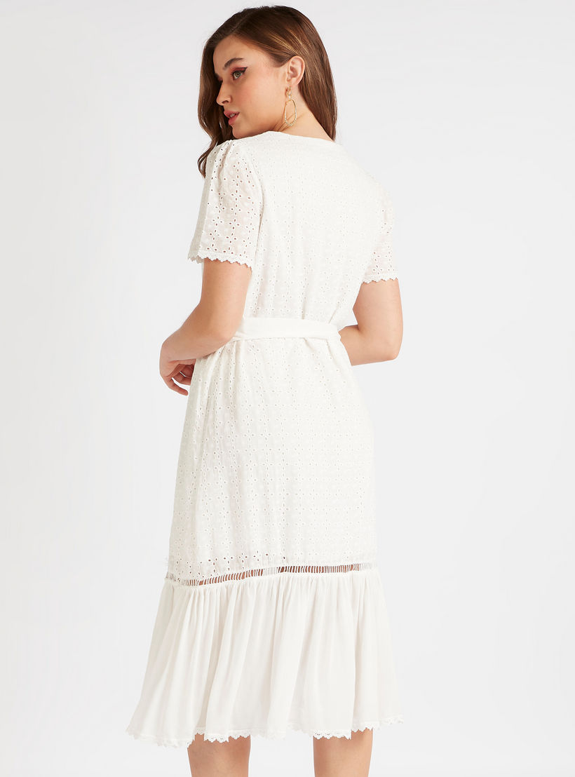 فستان ميدي بتفاصيل كشكشة وأكمام قصيرة من تو إكستريمز-women-clothing-dresses-image-4