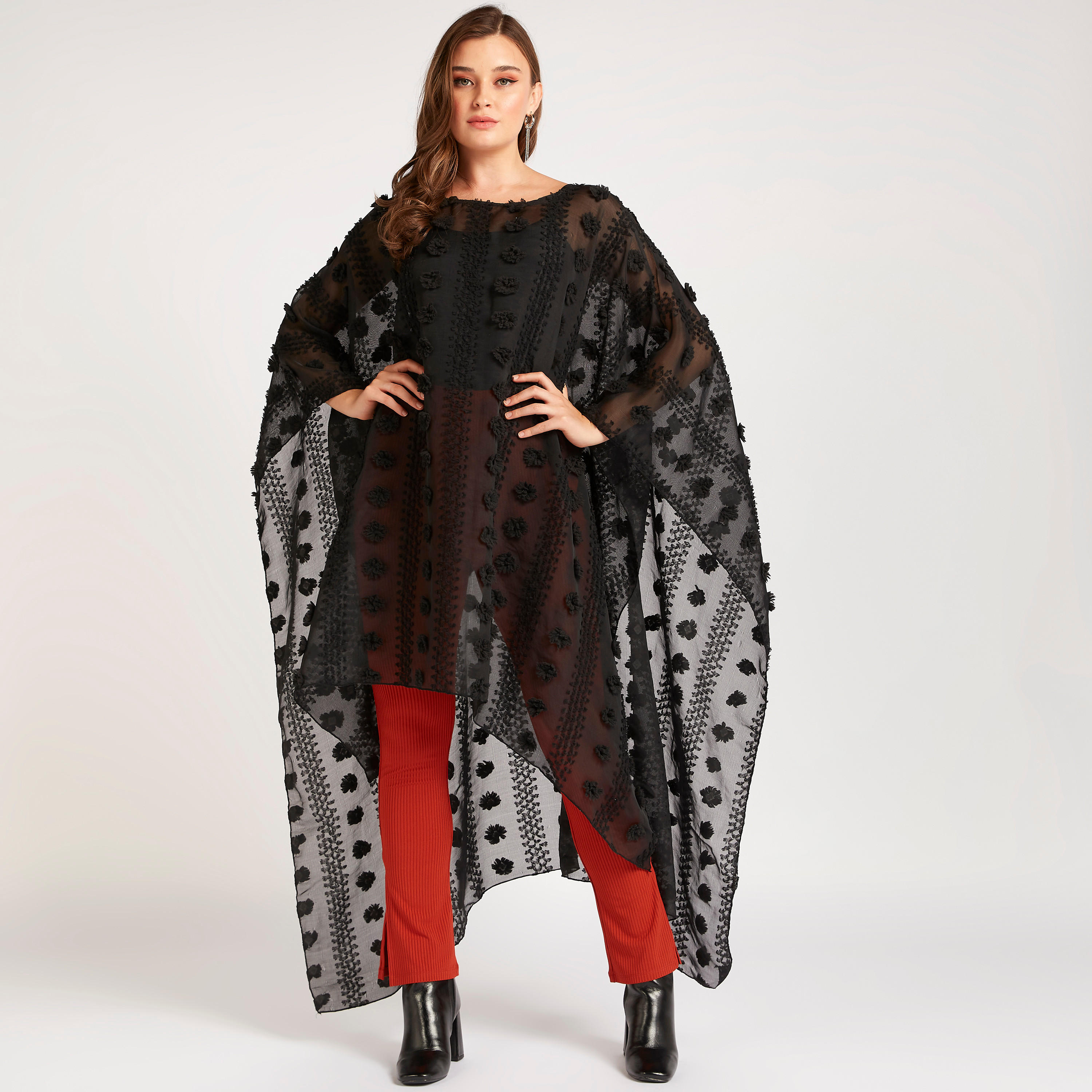 كيب مطرّز بياقة مستديرة من تو إكستريمز-women-clothing-shirtsandblouses-blouses-image-5