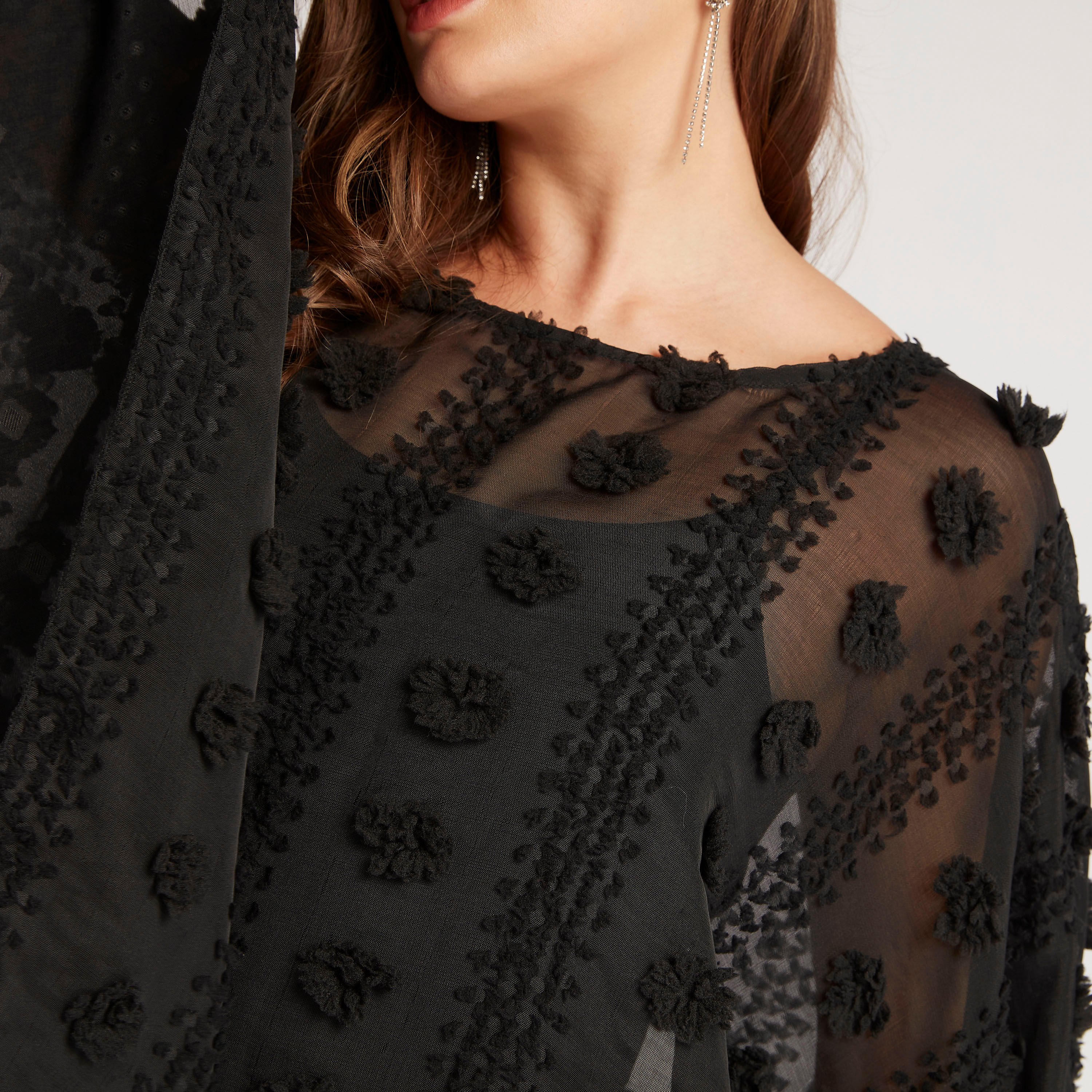 كيب مطرّز بياقة مستديرة من تو إكستريمز-women-clothing-shirtsandblouses-blouses-image-4
